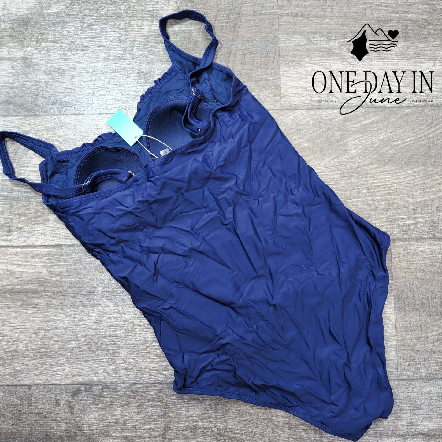 Aqua Eve Retro Classic One Piece Swimsuit Size L
