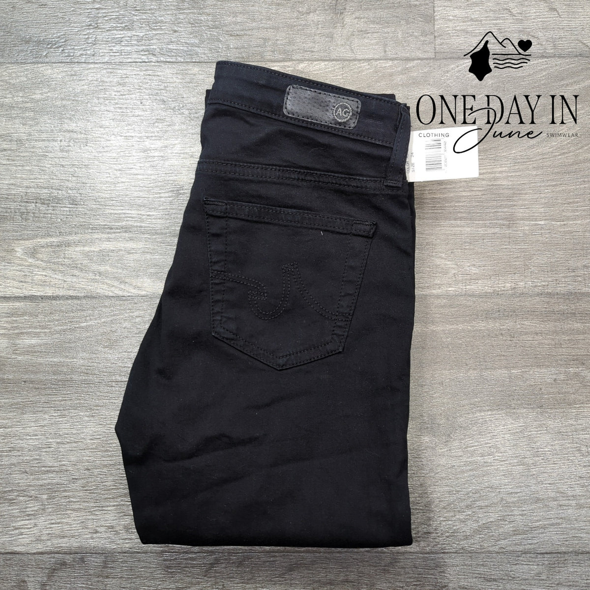 AG Adriano Goldschmied Premiere Skinny Straight Jeans Black NWT Size 00