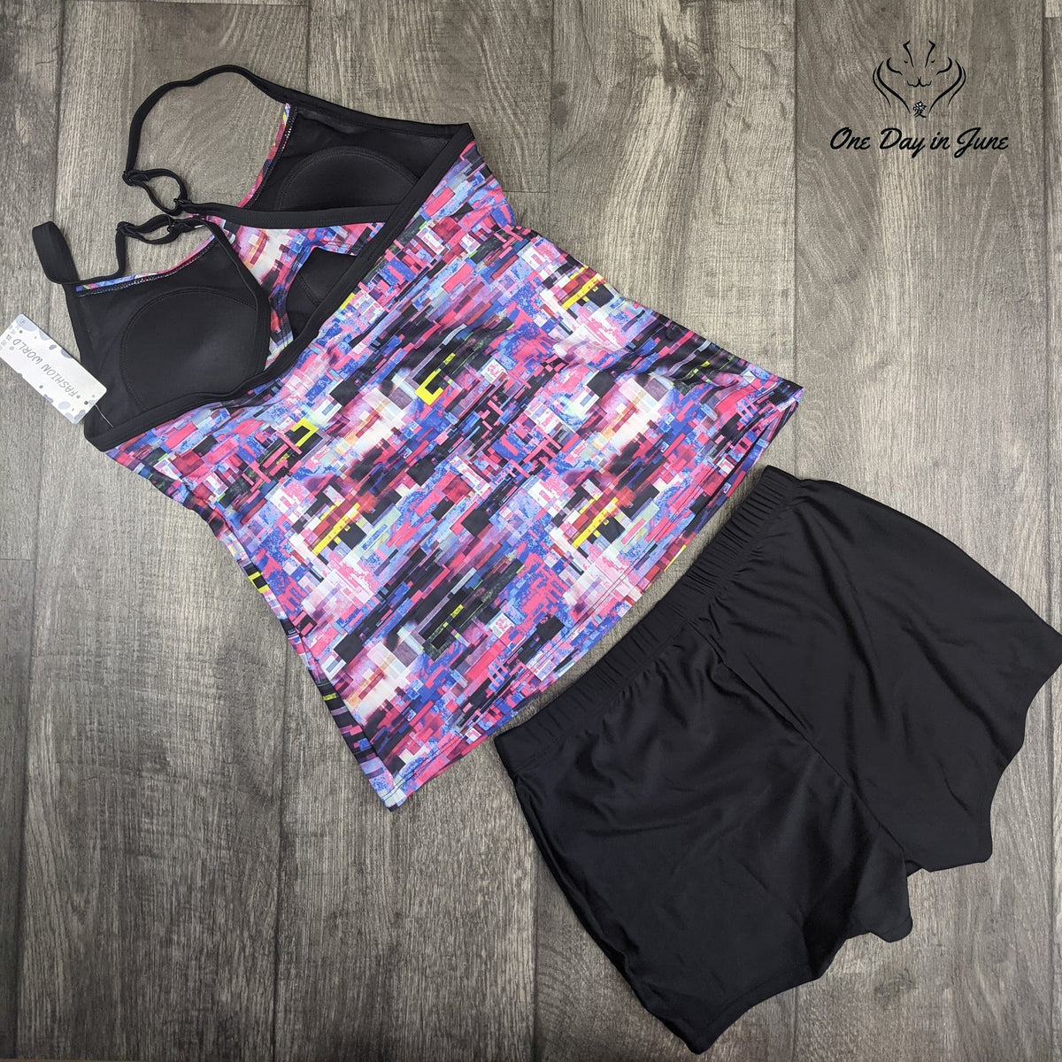 CharmLeaks Geometric Print Tankini Boyshorts Swimsuit NWT Size S