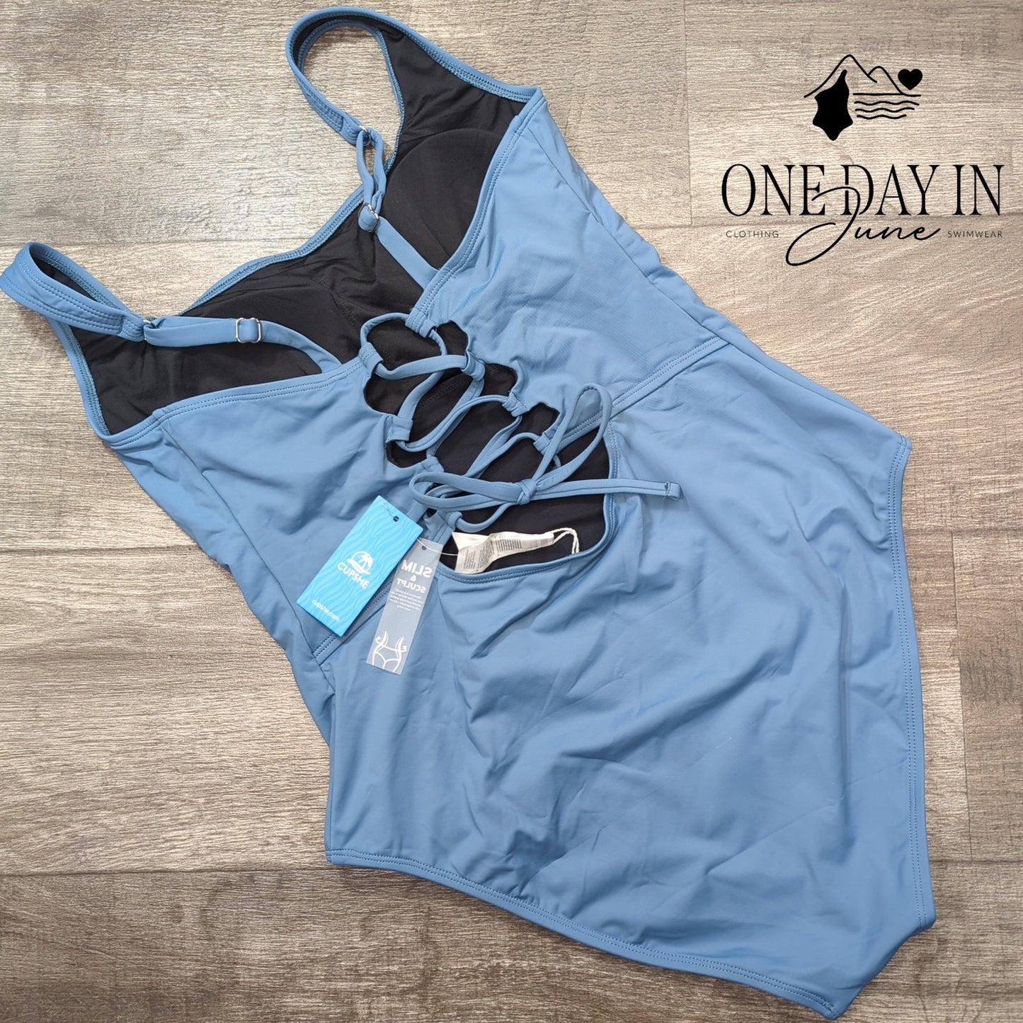 Cupshe Slim and Sculpt One Piece Swimsuit Size XL