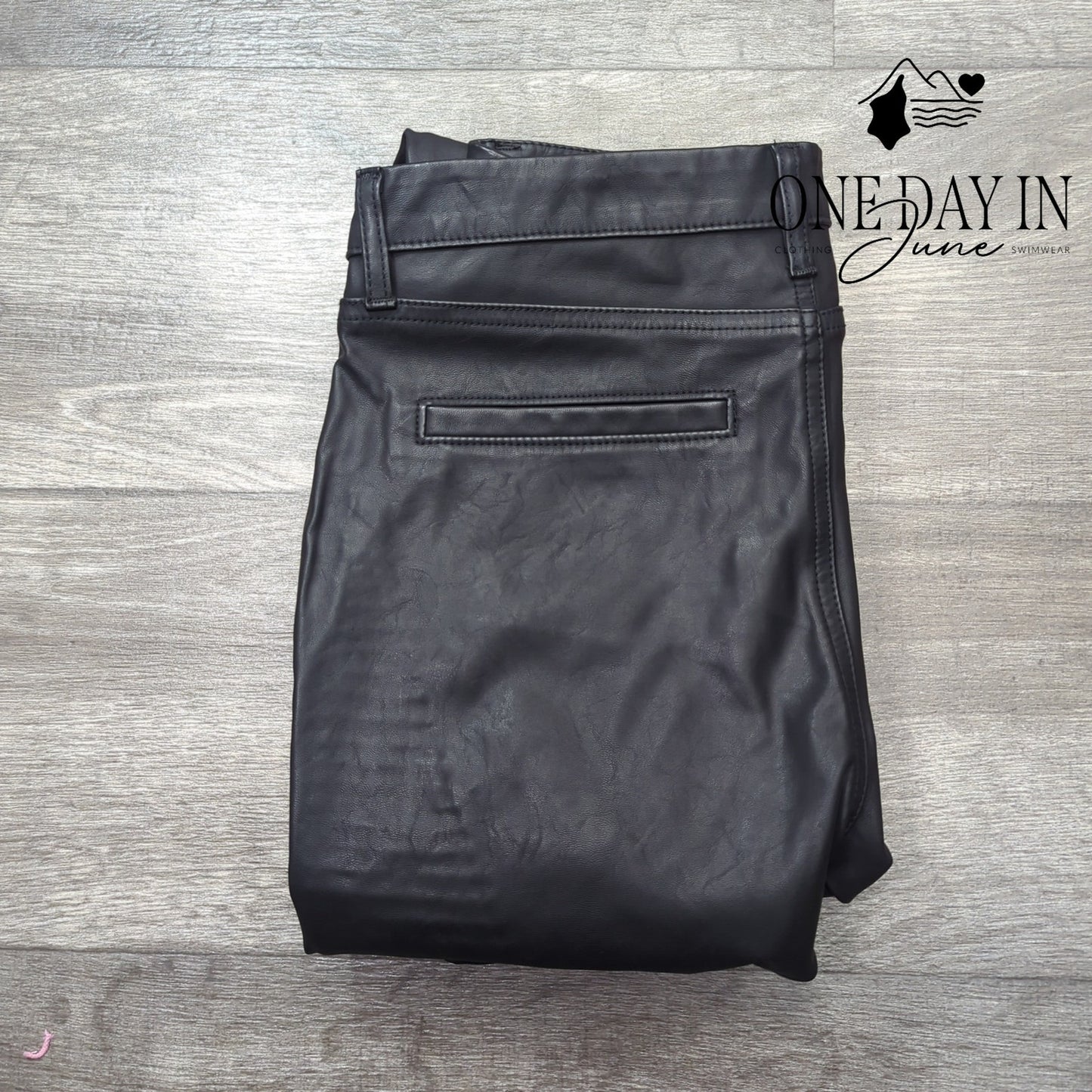 Silent Faux Leather Skinny Ankle Pants Size 27 (4)