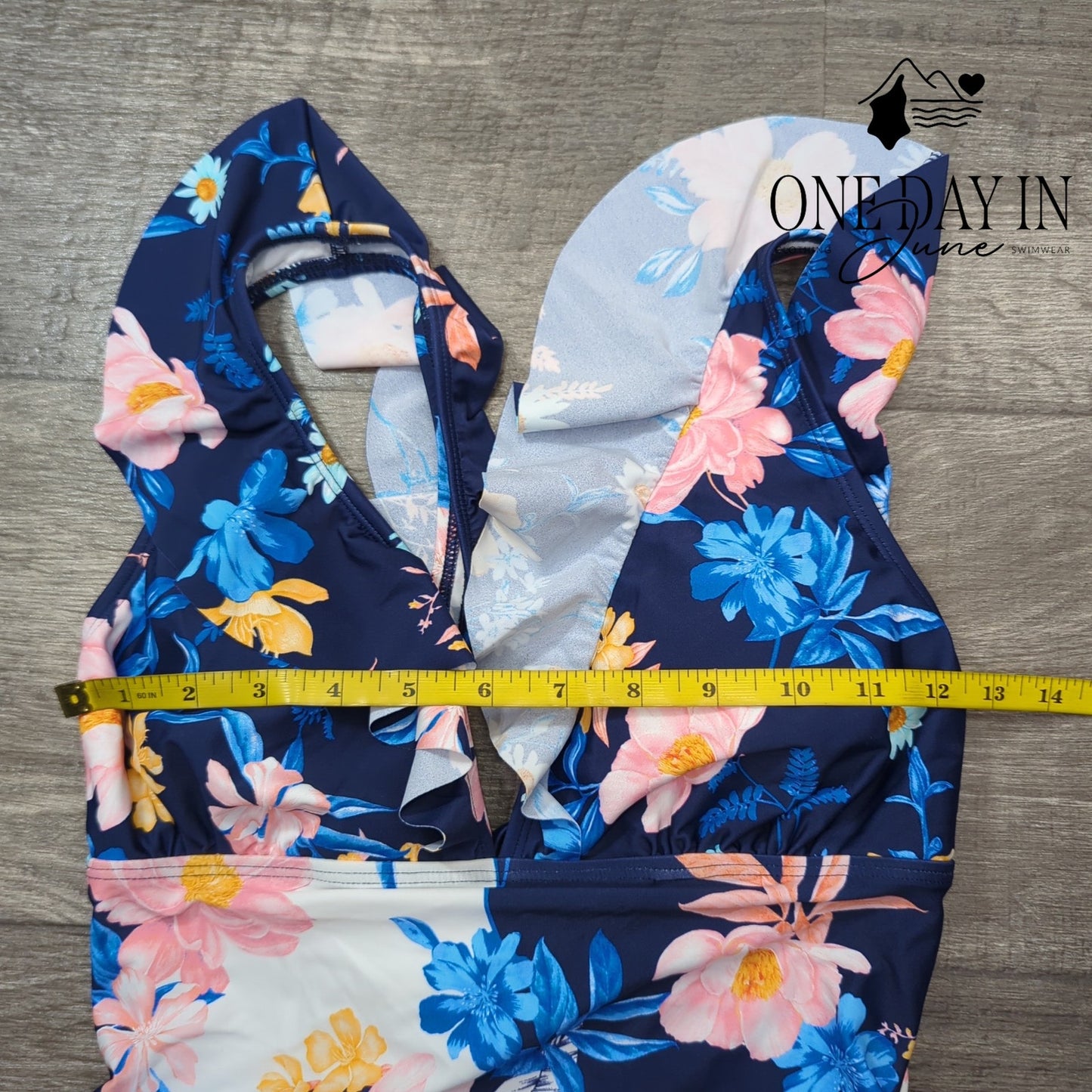 Cupshe Tie Back Ruffle Shoulder One Piece Swimsuit Size M
