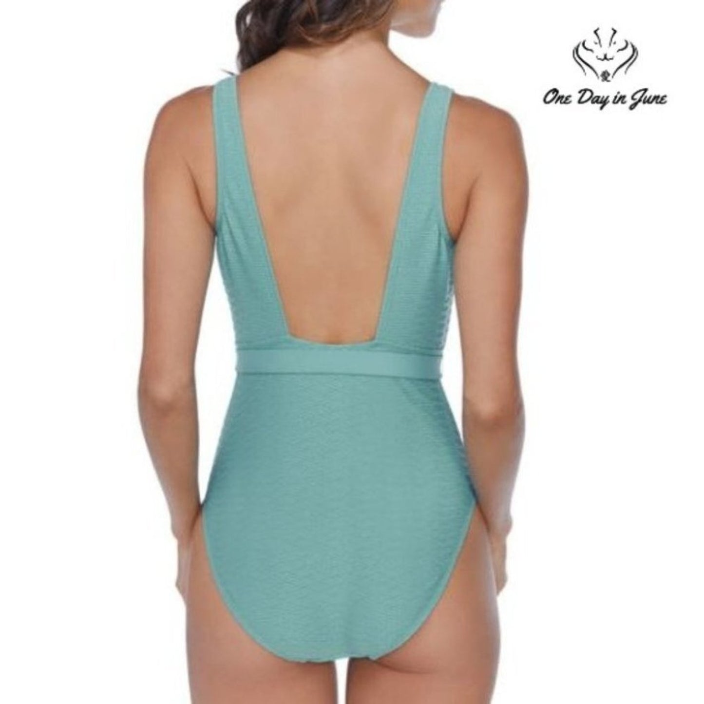 Ambrielle Textured One Piece Size XXL