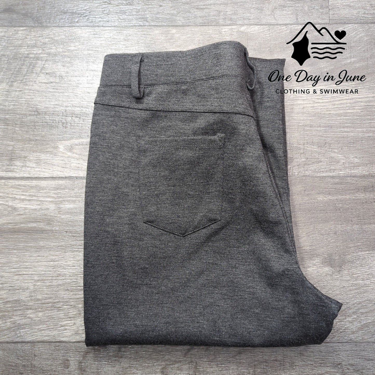 Tapata Stretchy Straight Leg Pants Size M