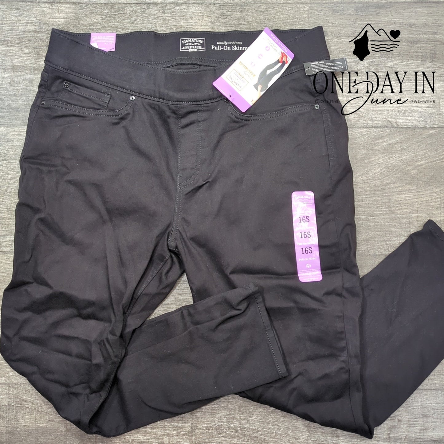 Levi's Signature Pull On Skinny Jeans Size 16S