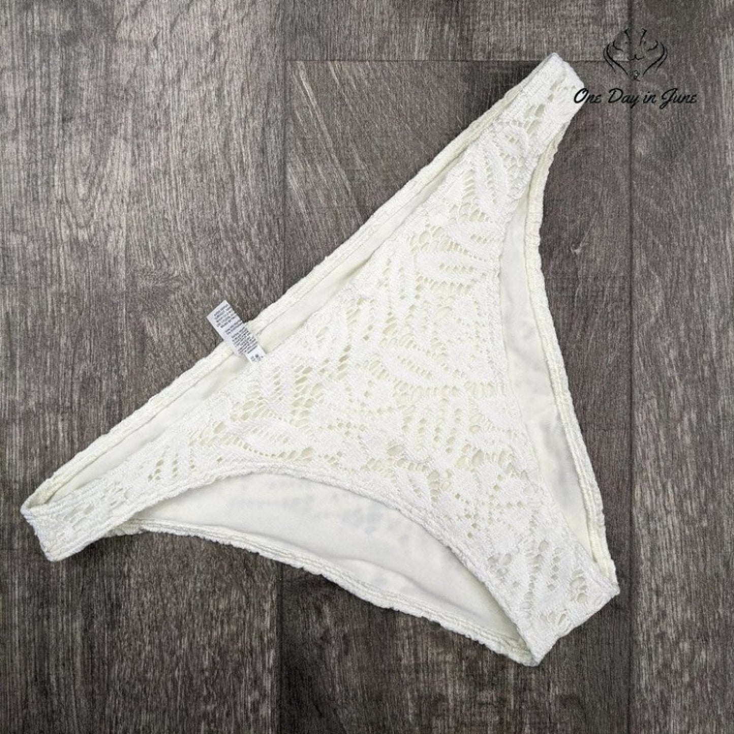 American Eagle Outfitters Aerie Cheeky Bikini Bottom Size L