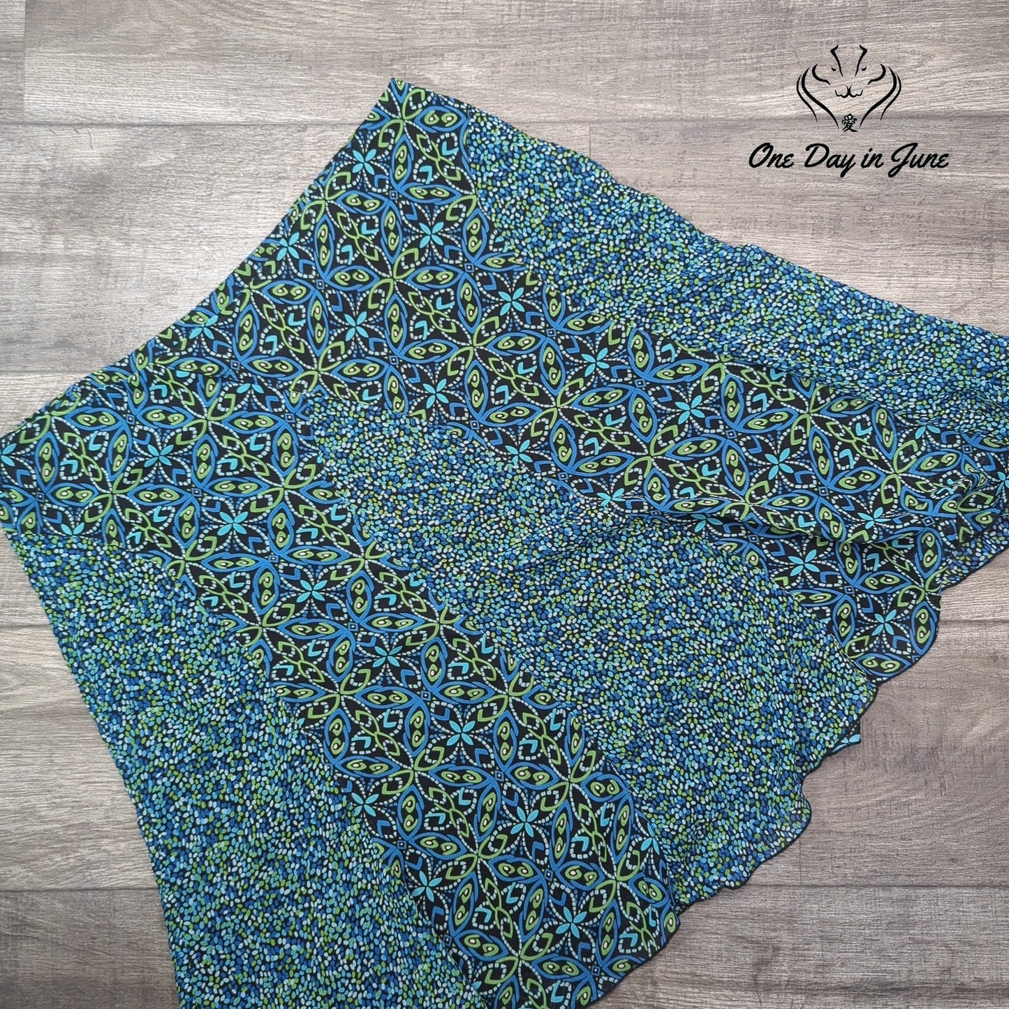 Nouveaux Mosaic Layered Skirt Size 16