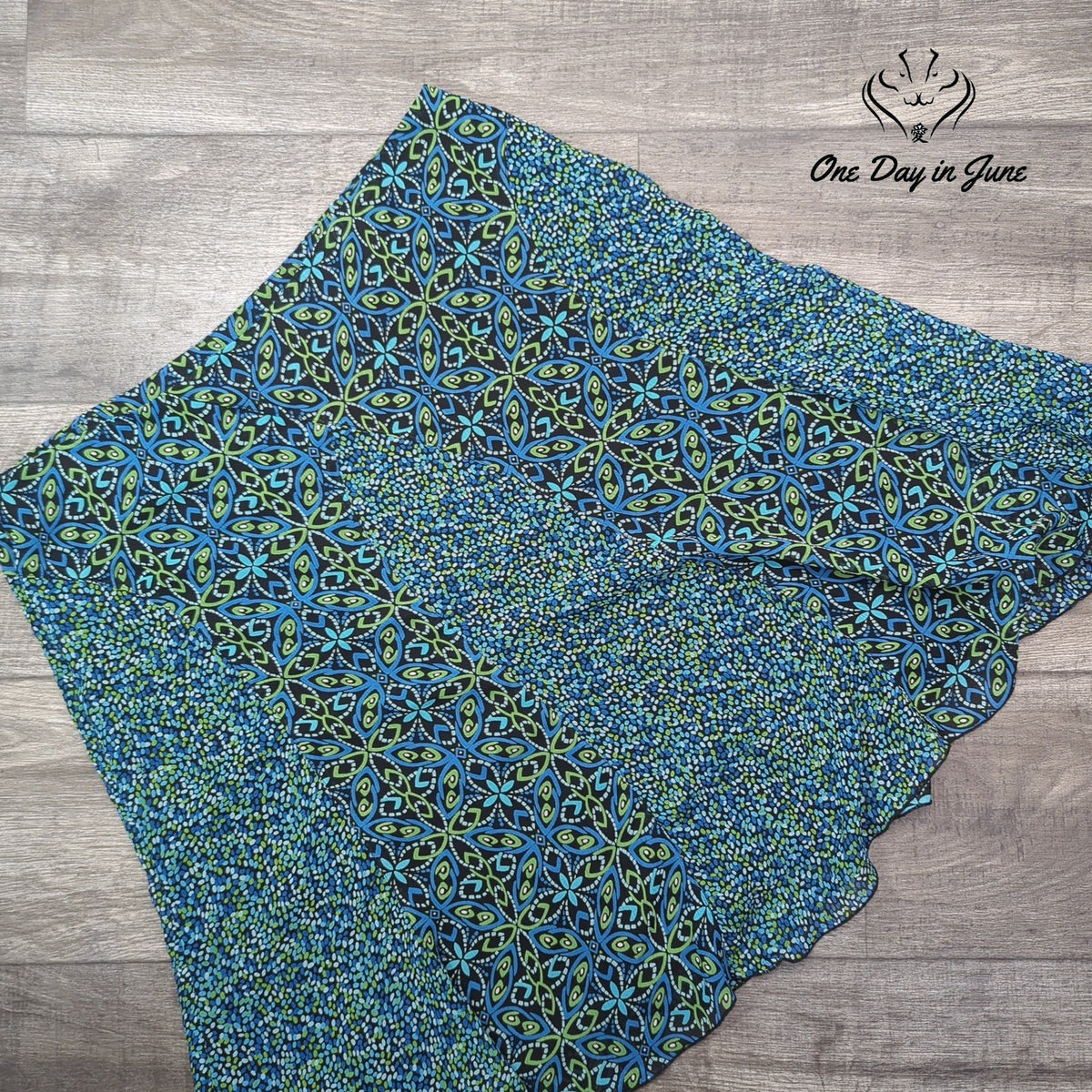 Nouveaux Mosaic Layered Skirt Blue Green Geometric Print NWT Size 16