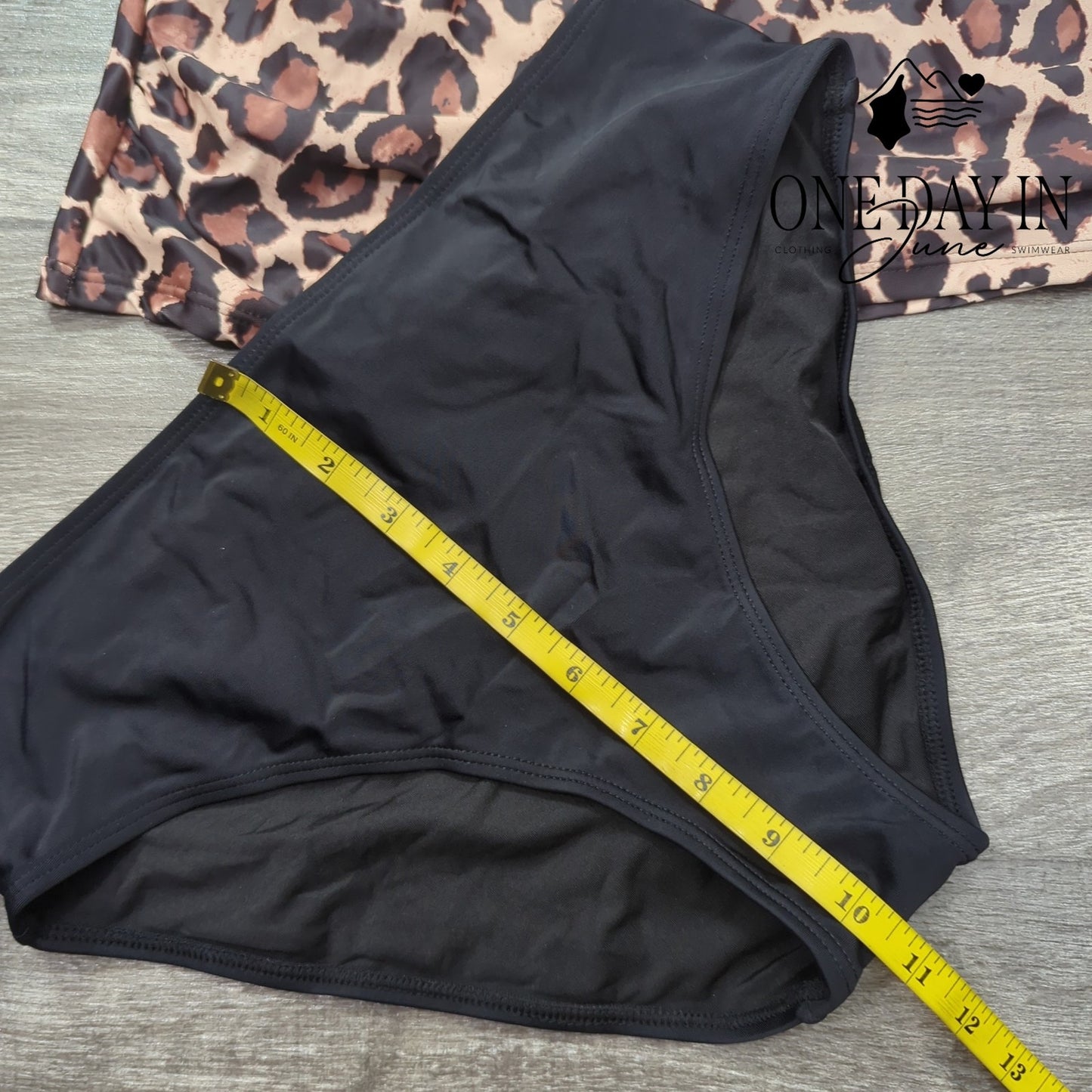 Tempt Me High Neck Leopard Tankini Swimsuit Size M
