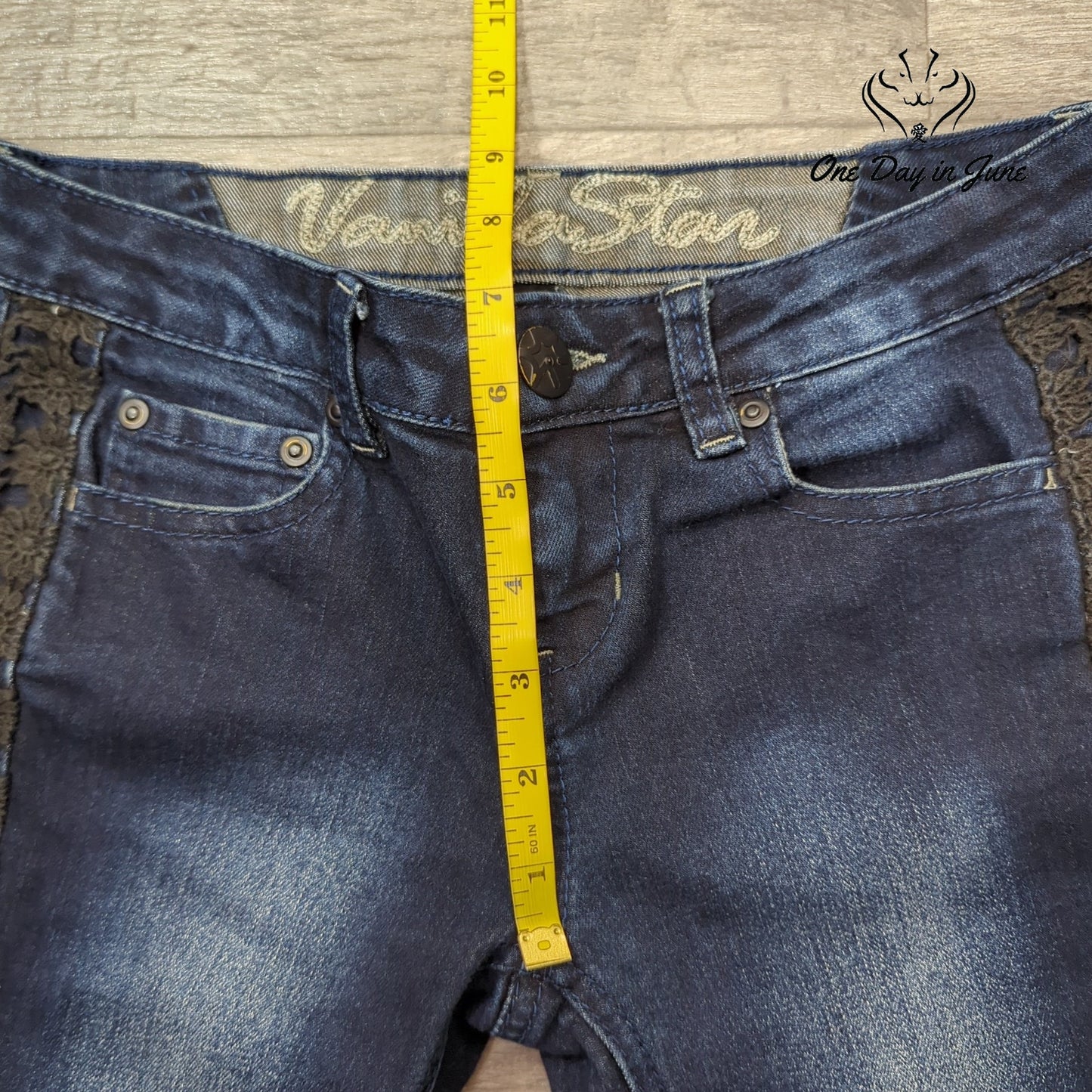 Vanilla Star Juniors Slim Ankle Jeans Size 3