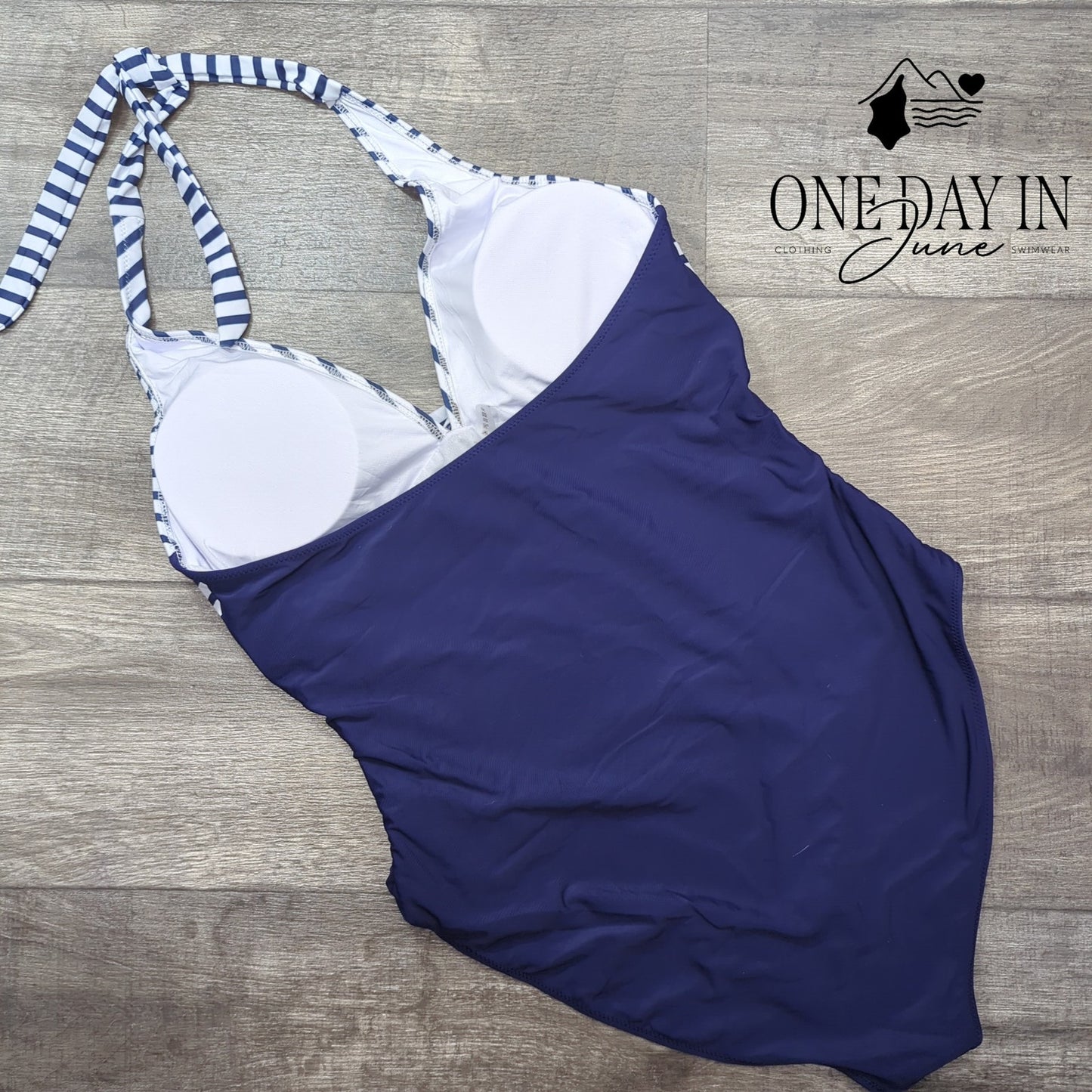 CharmLeaks Cross Front Halter One Piece Swimsuit Size XXL
