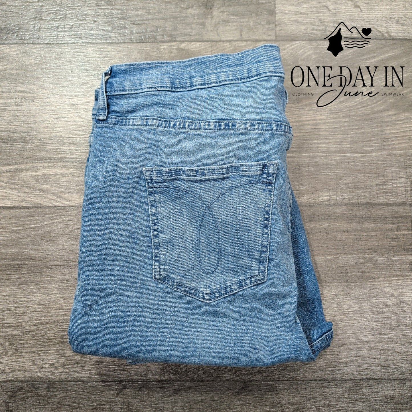 Calvin Klein High Rise Skinny Jeans Size 16