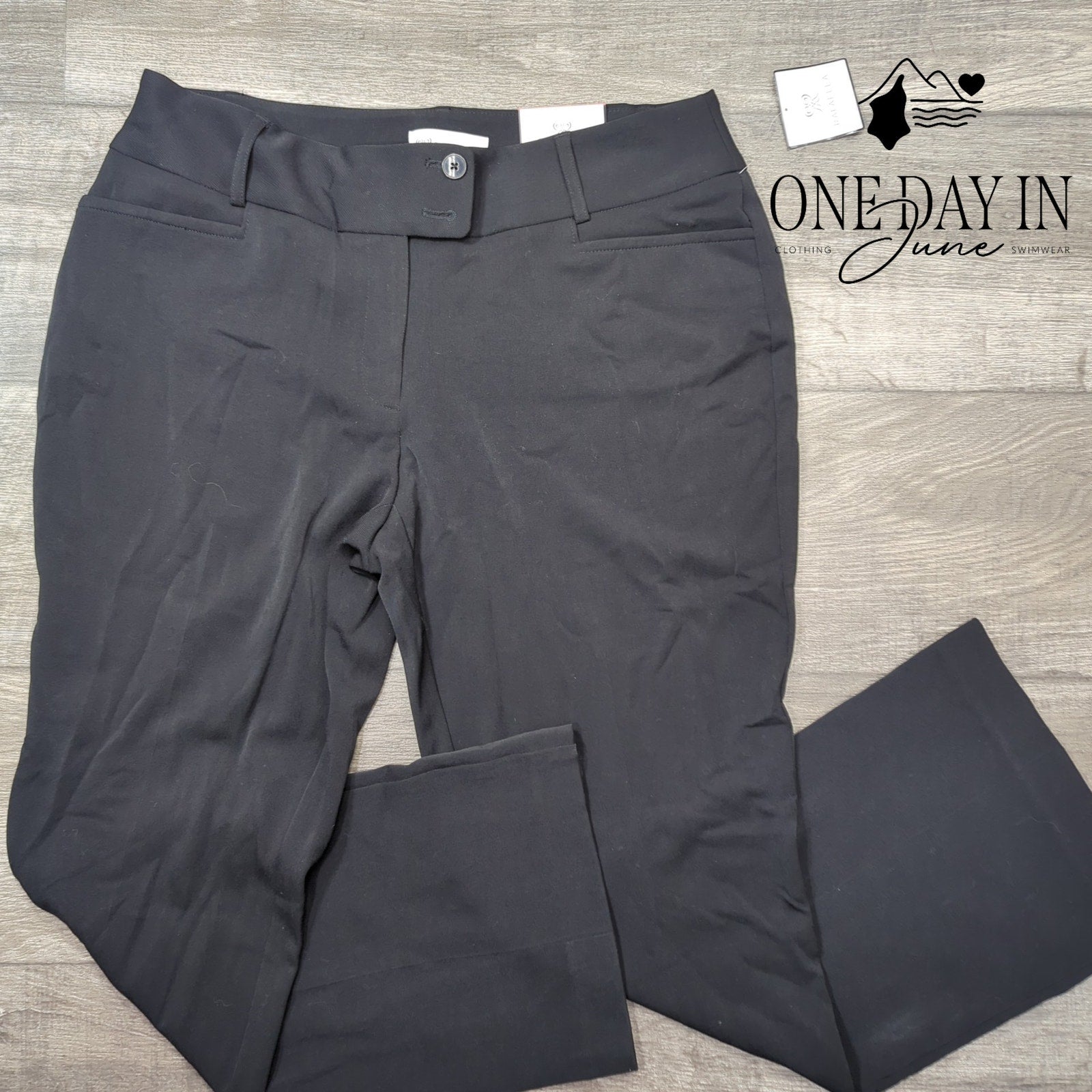 Rafaella Curvy Short Length Pants Size 12 Short – One Day In June
