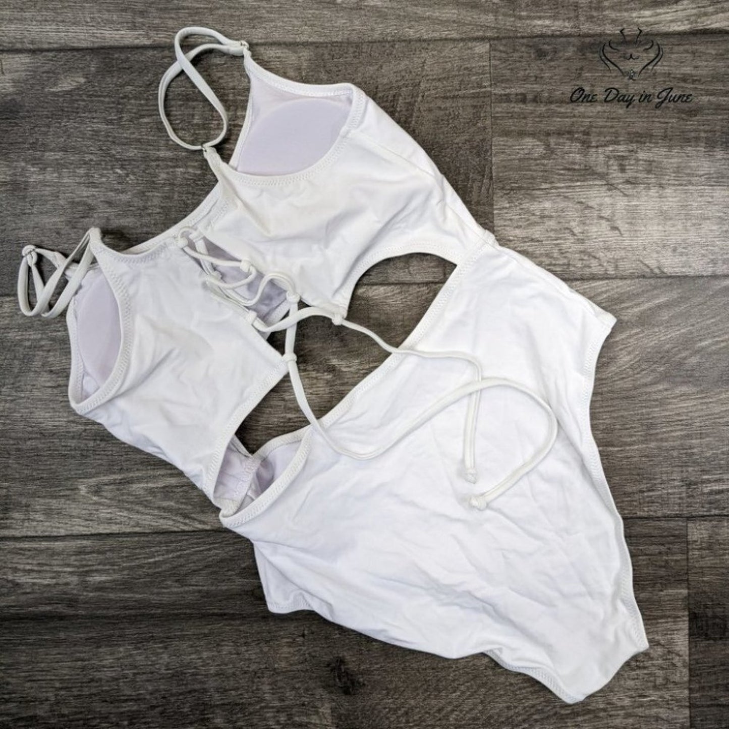 Honlyps Cut Out Monokini One Piece Swimsuit Size M