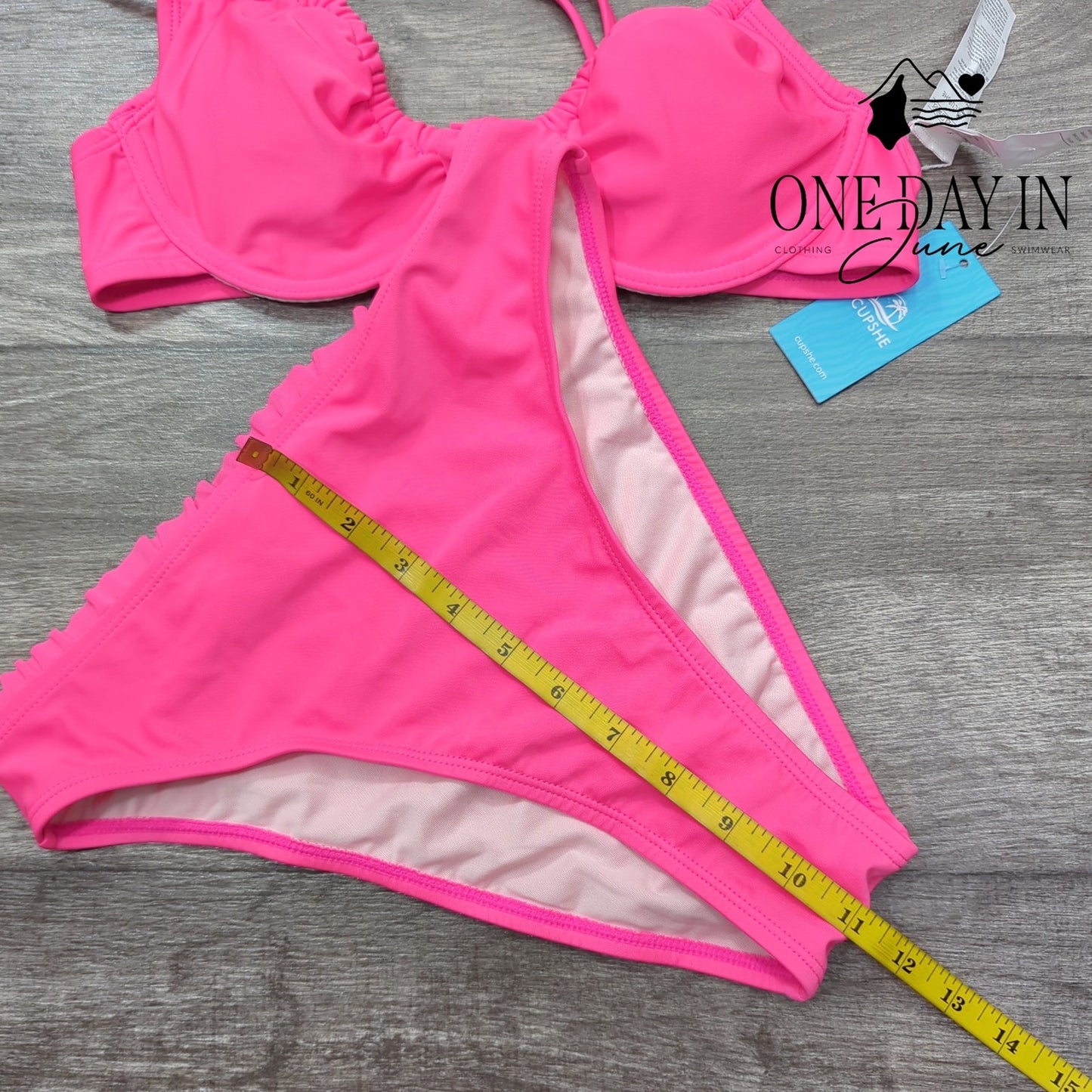 Cupshe Underwire Keyhole Bikini Swimsuit Size S