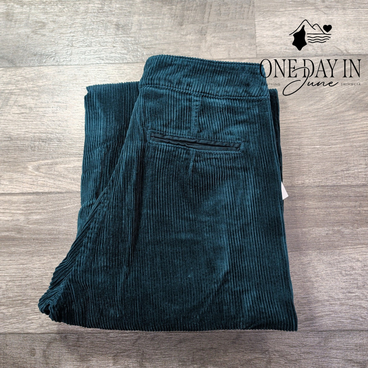 AG Adriano Goldschmied Wide Leg Corduroy Pants Dark Teal NWT Size 4 (27)