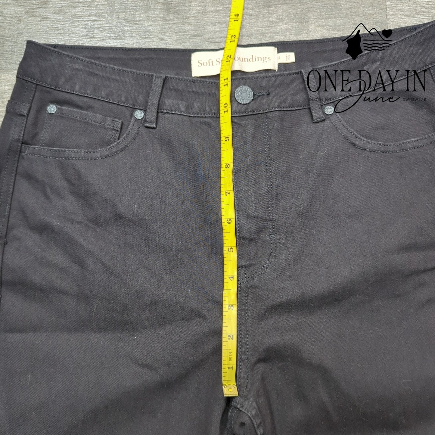Soft Surroundings Fly Front Skinny Jeans Size 12