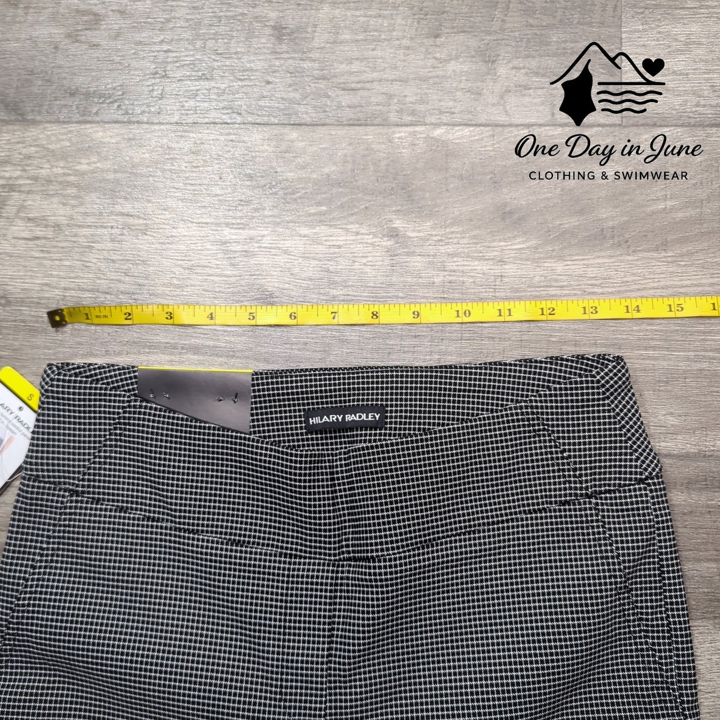 Hilary Radley Tummy Control Slim Leg Pants Size S