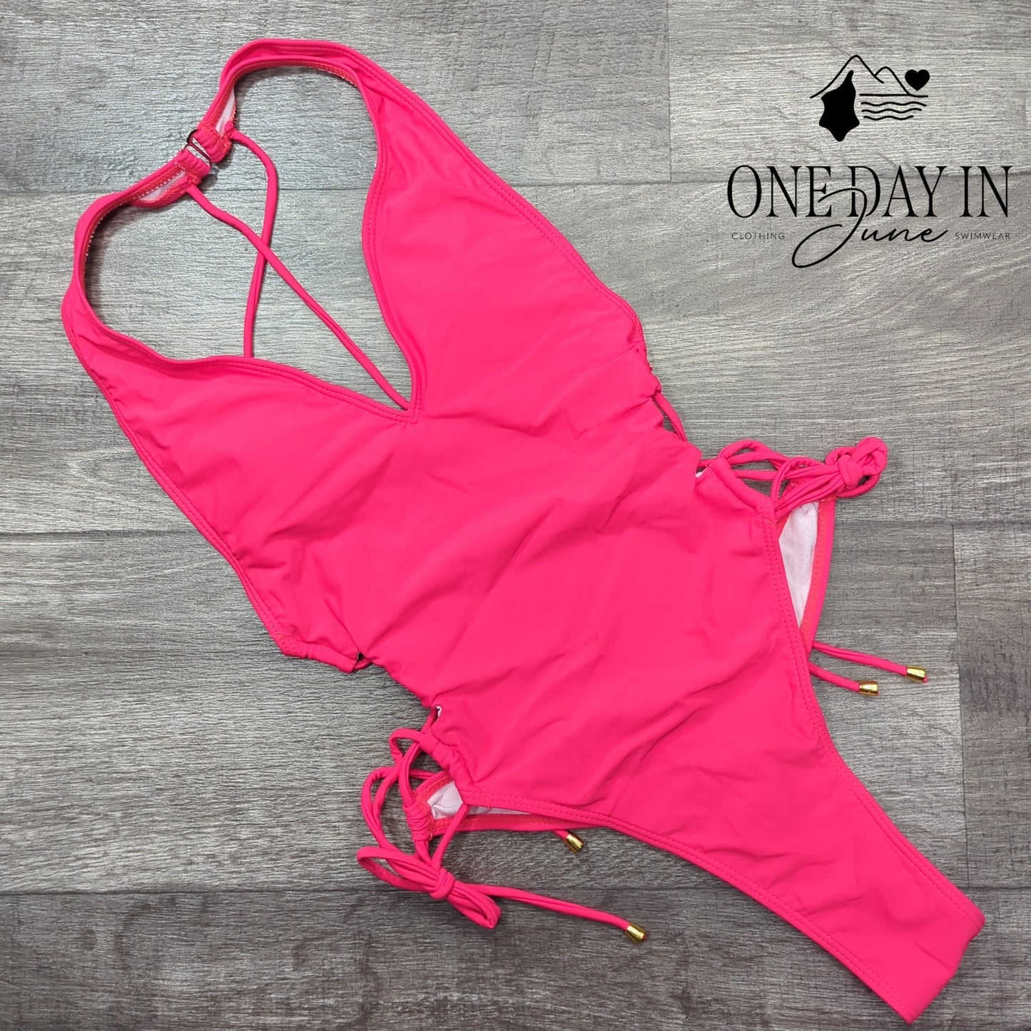 Aleumdr Strappy Back Cut Out Thong One Piece Swimsuit Size S