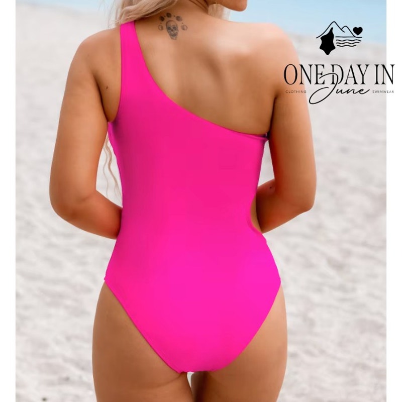 Cupshe One Shoulder Cut Out One Piece Swimsuit Size M