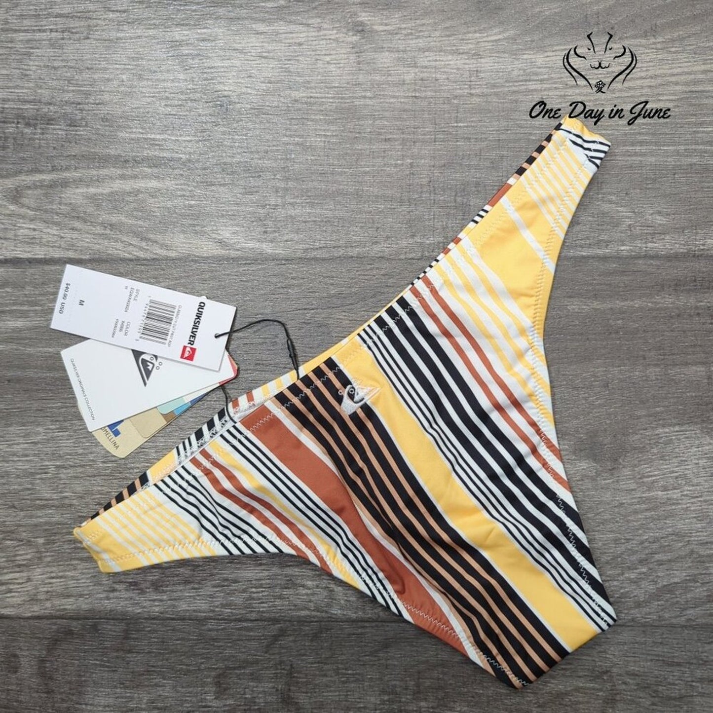 Quicksilver Classic Hi Cut Bikini Bottom Size M