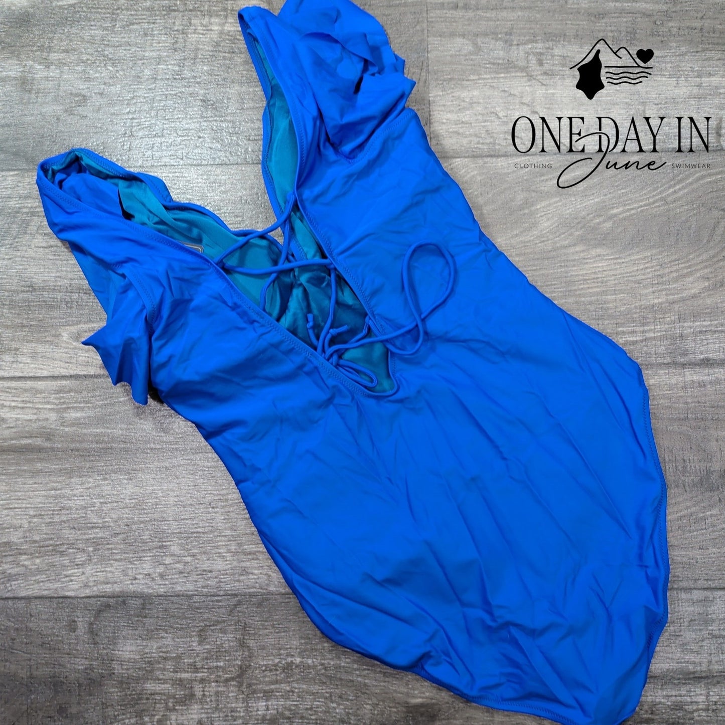 Blooming Jelly Ruffle Shoulder Lace Up Back One Piece Swimsuit Size XL