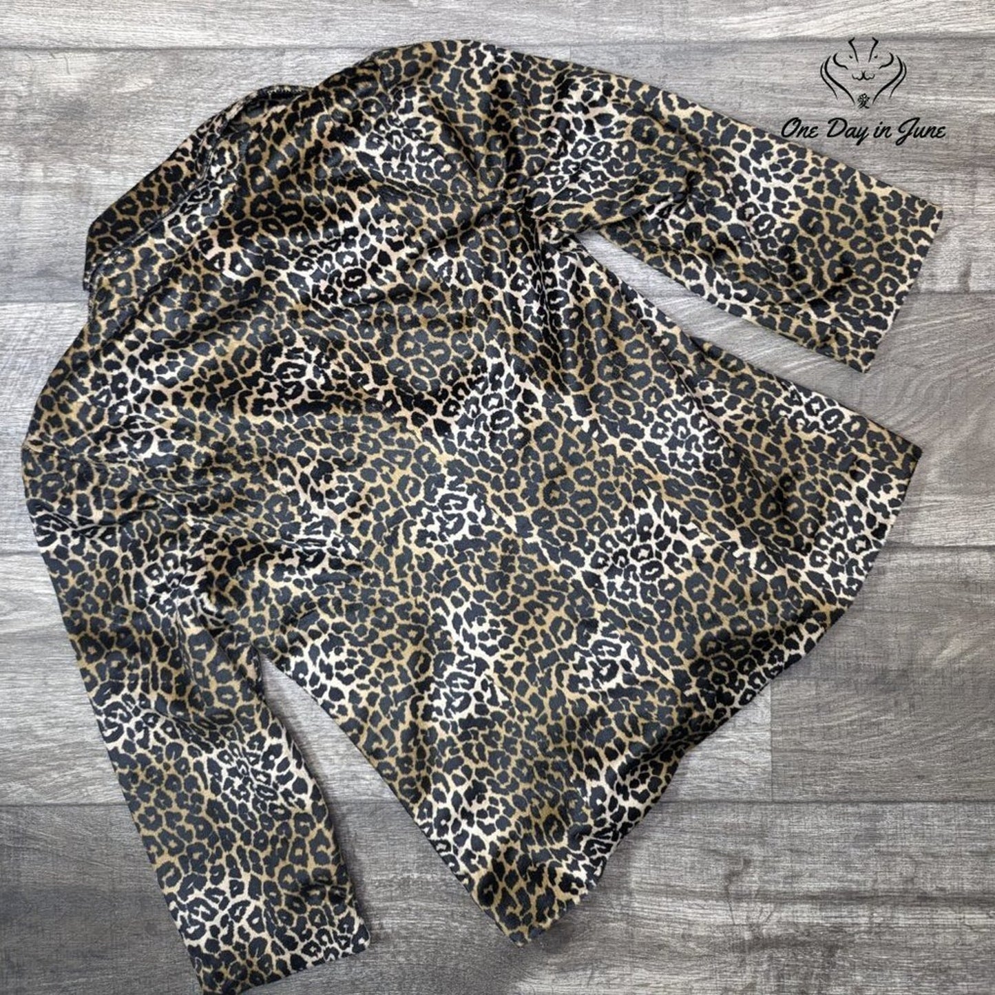 Rafaella Leopard Print 2 Button Blazer Style Jacket Size 6