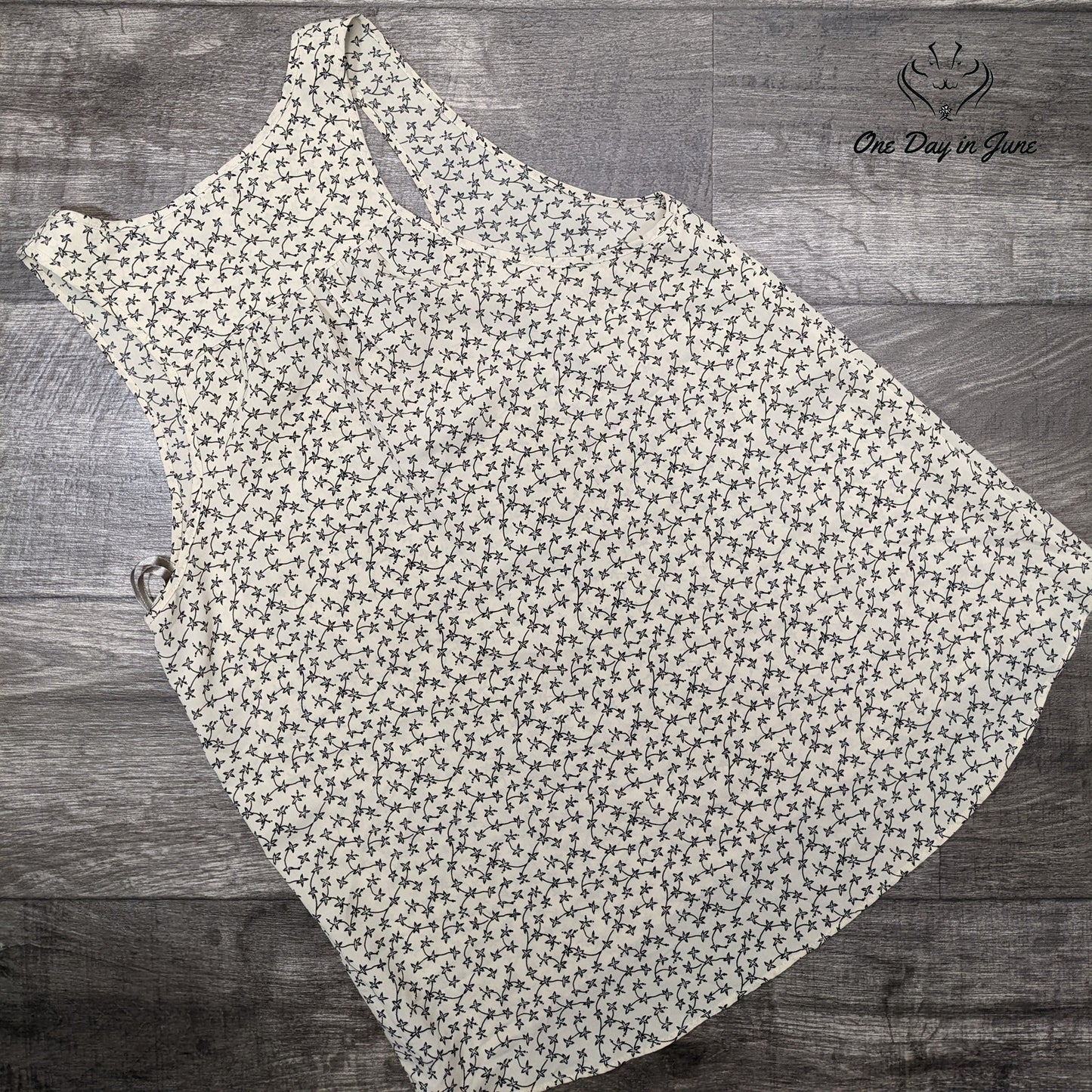 Current Affair Floral Tank Top Size S