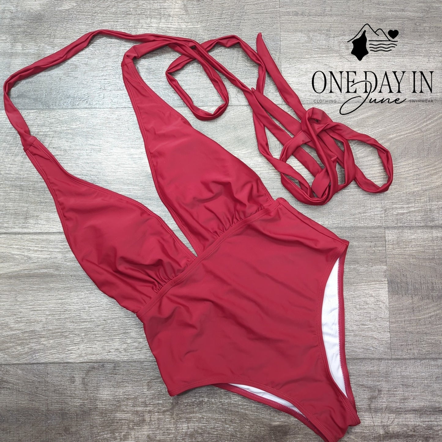 Cupshe Deep V Wrap One Piece Simwuit Size S