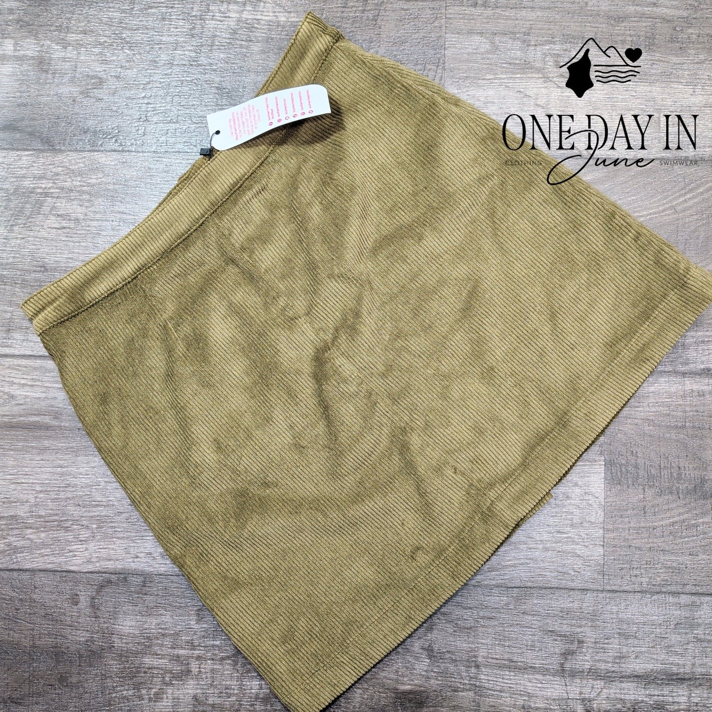 Southern Fried Chic Corduroy Mini Skirt Size L