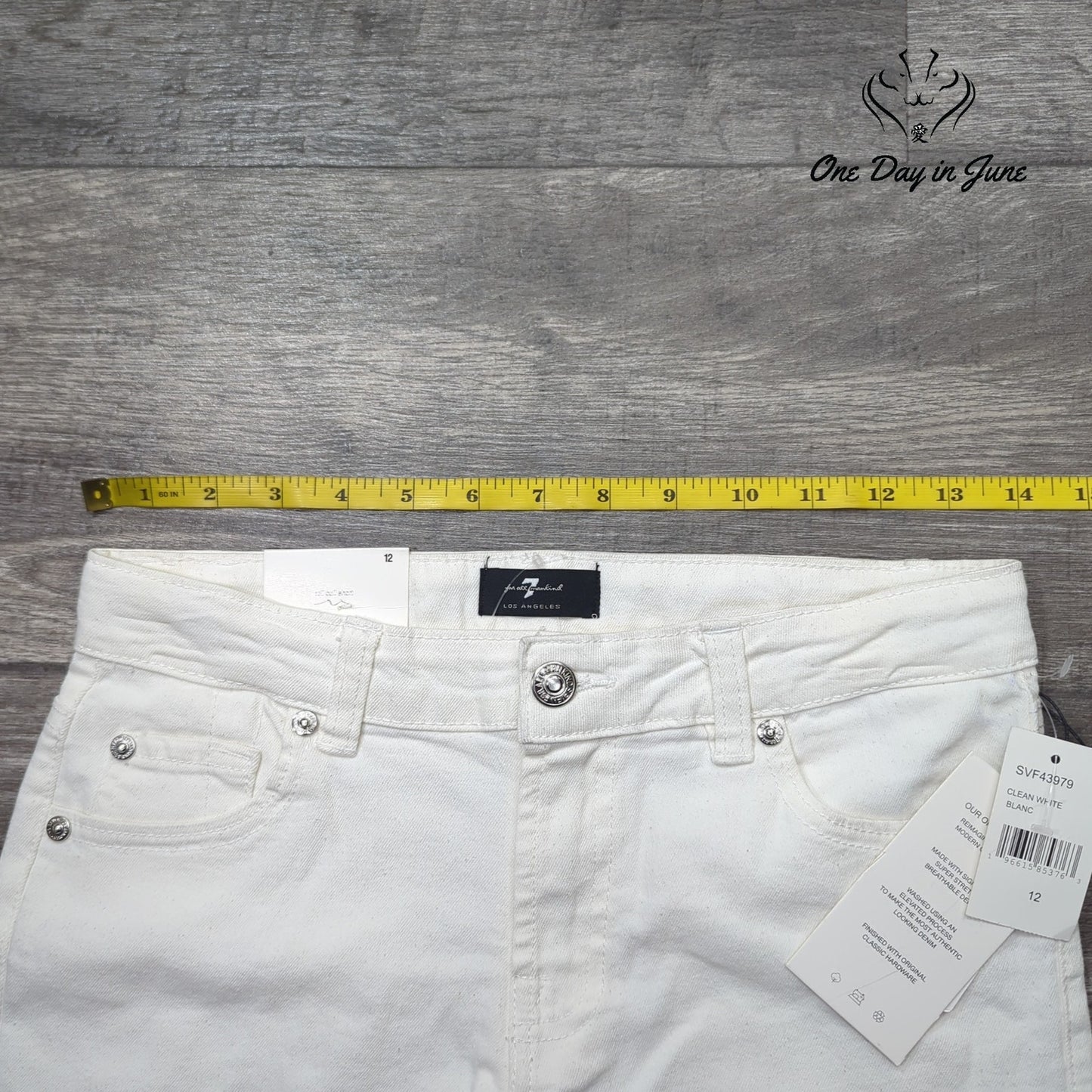 7 For All Mankind Roll Cuff Jean Shorts Size 12