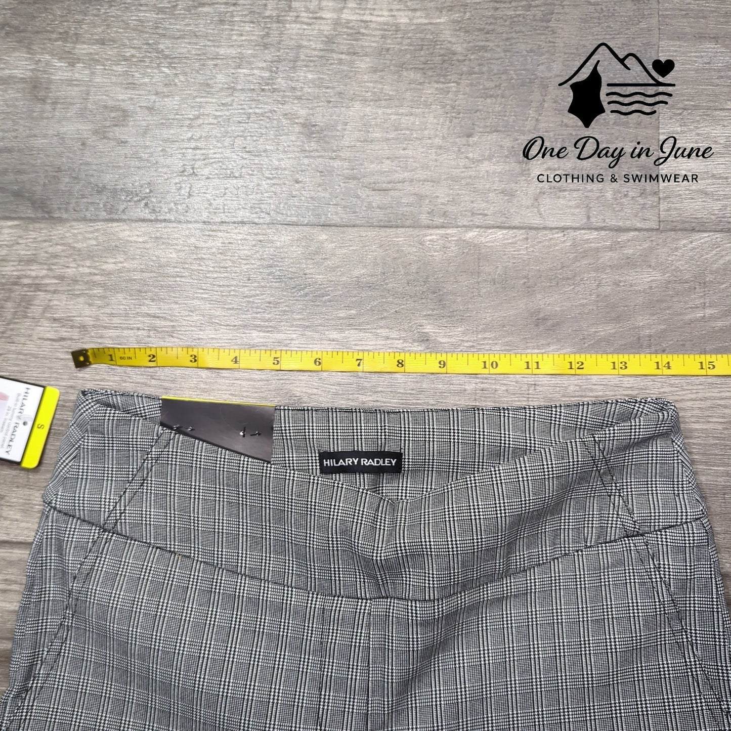Hilary Radley Tummy Control Slim Leg Pants Size S