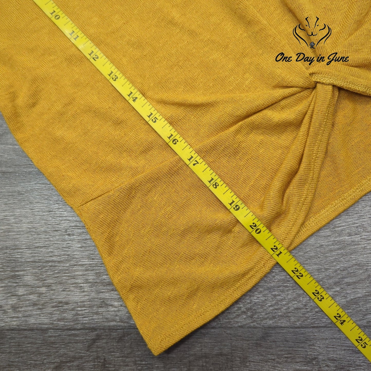 Sanctuary Long Sleeve Sweater Size L