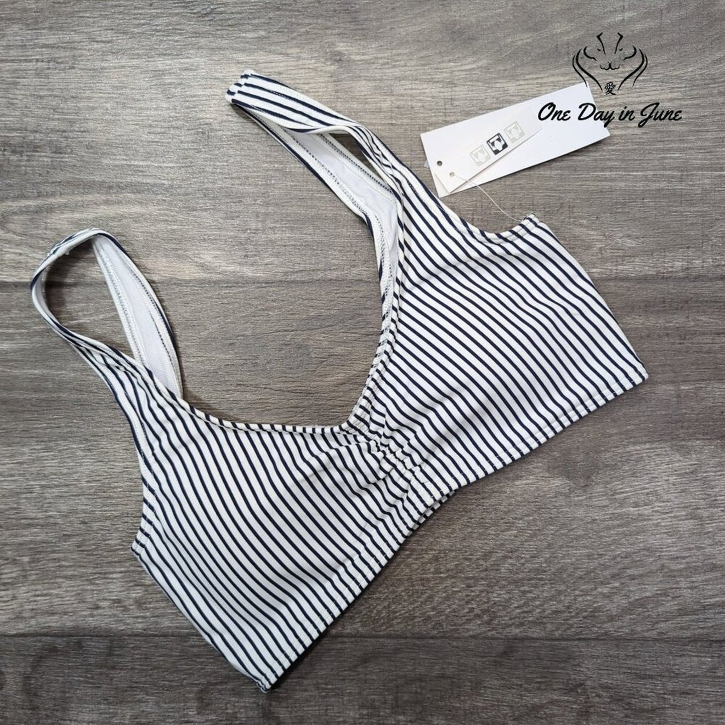 Roxy Beach Classics Athletic Bikini Top Size XS