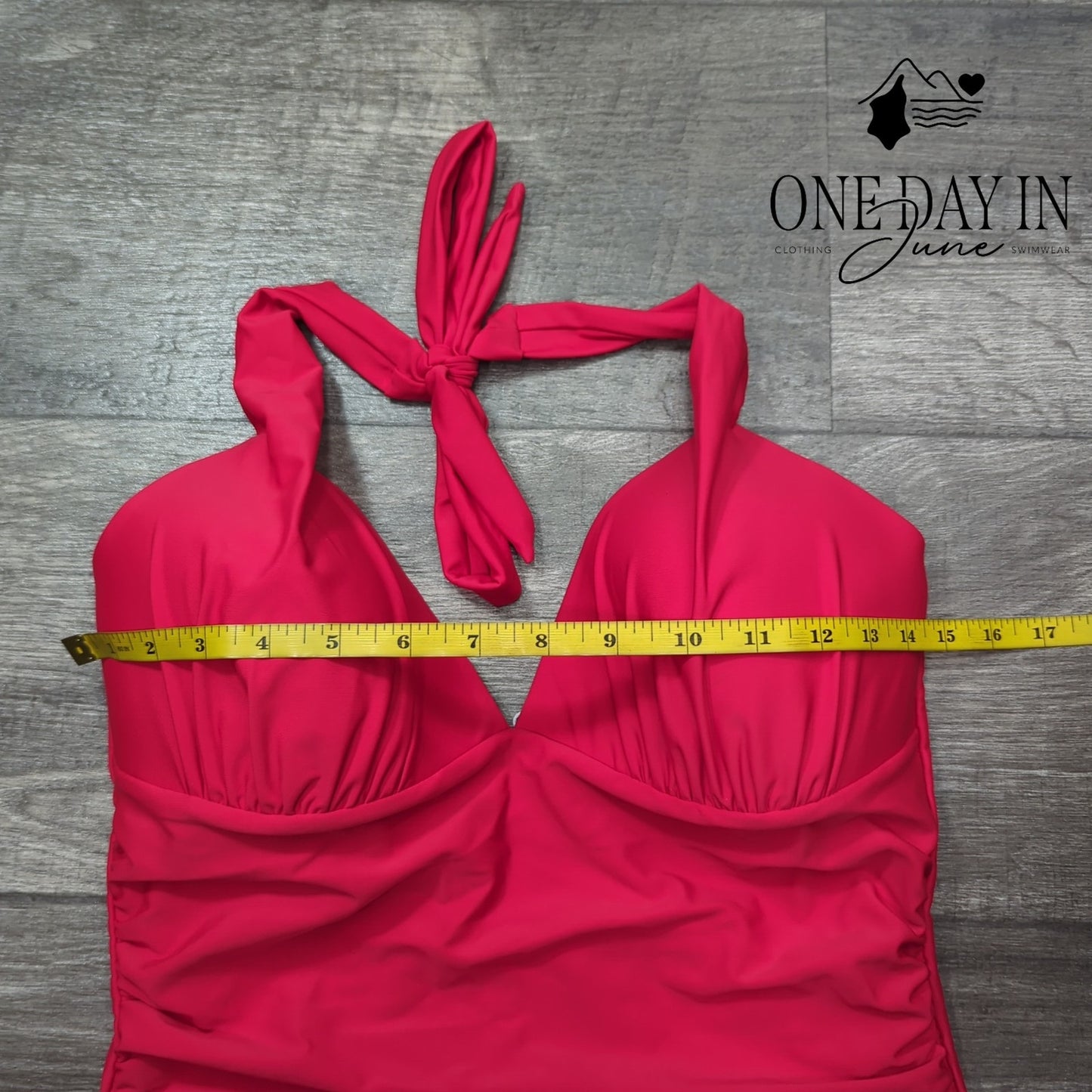 Cupshe Halter Tummy Control One Piece Swimsuit Size L