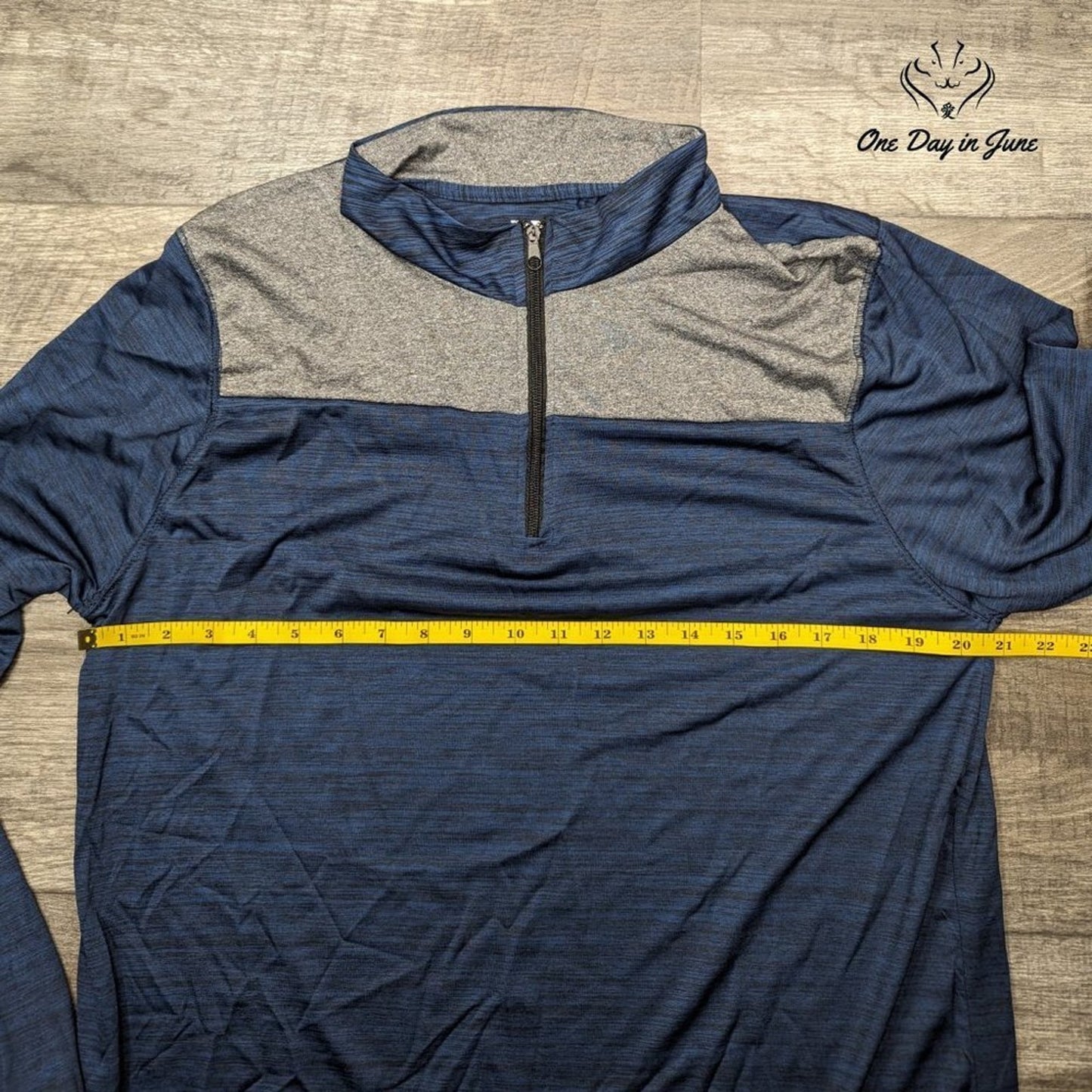 Real Essentials 3 Pack Half Zip Dry Fit Sweatshirt Size L