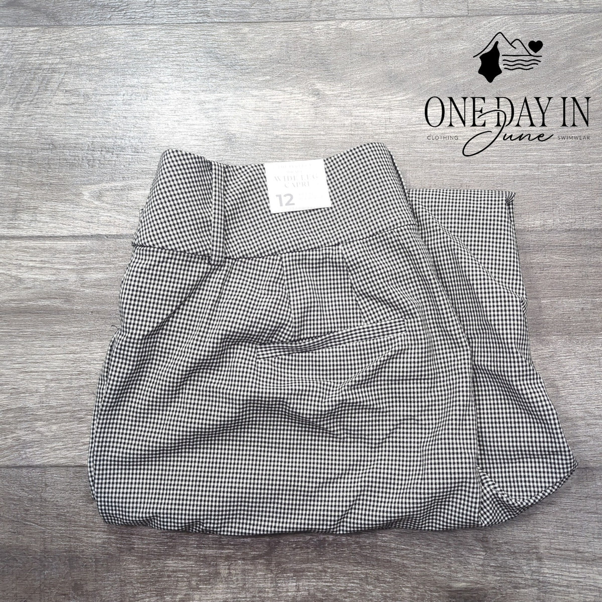 Lane Bryant Petite Wide Leg Capri Pants Black White Gingham NWT Size 12P