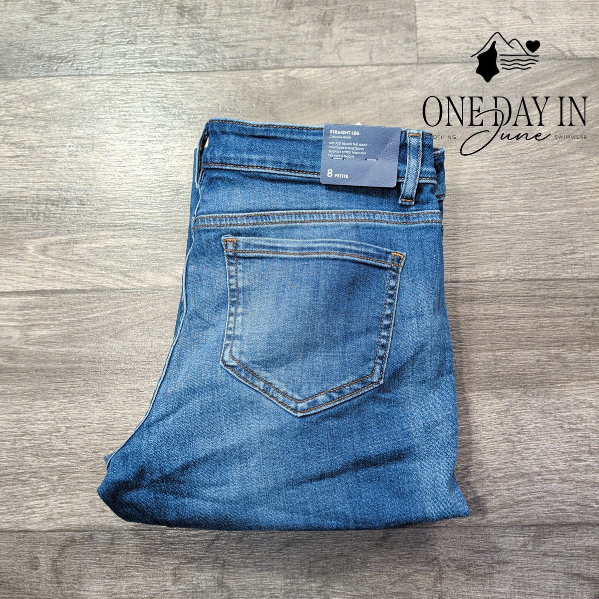J. Jill Boyfriend Straight Leg Ankle Jeans Chelsea Wash NWT Size 8P