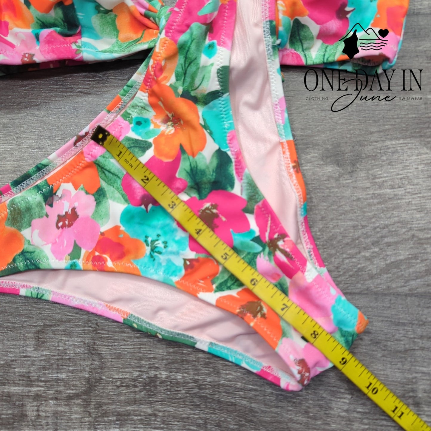 Cupshe Knot Front floral Bikini Swimsuit Size S