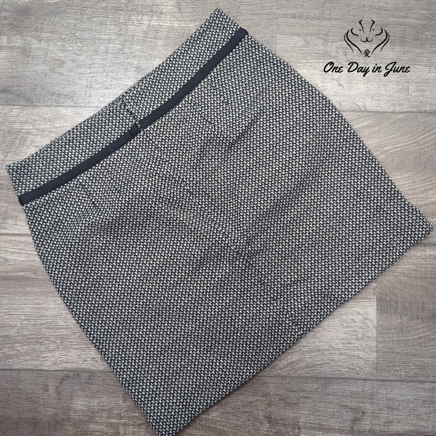 Loft Mini Skirt Size 10