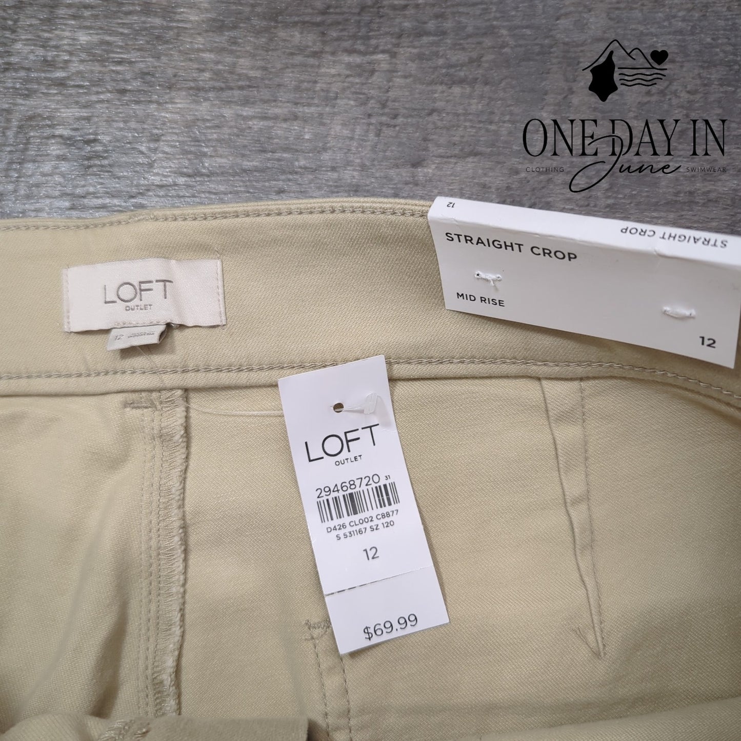 Loft Mid Rise Straight Crop Pants Size 12