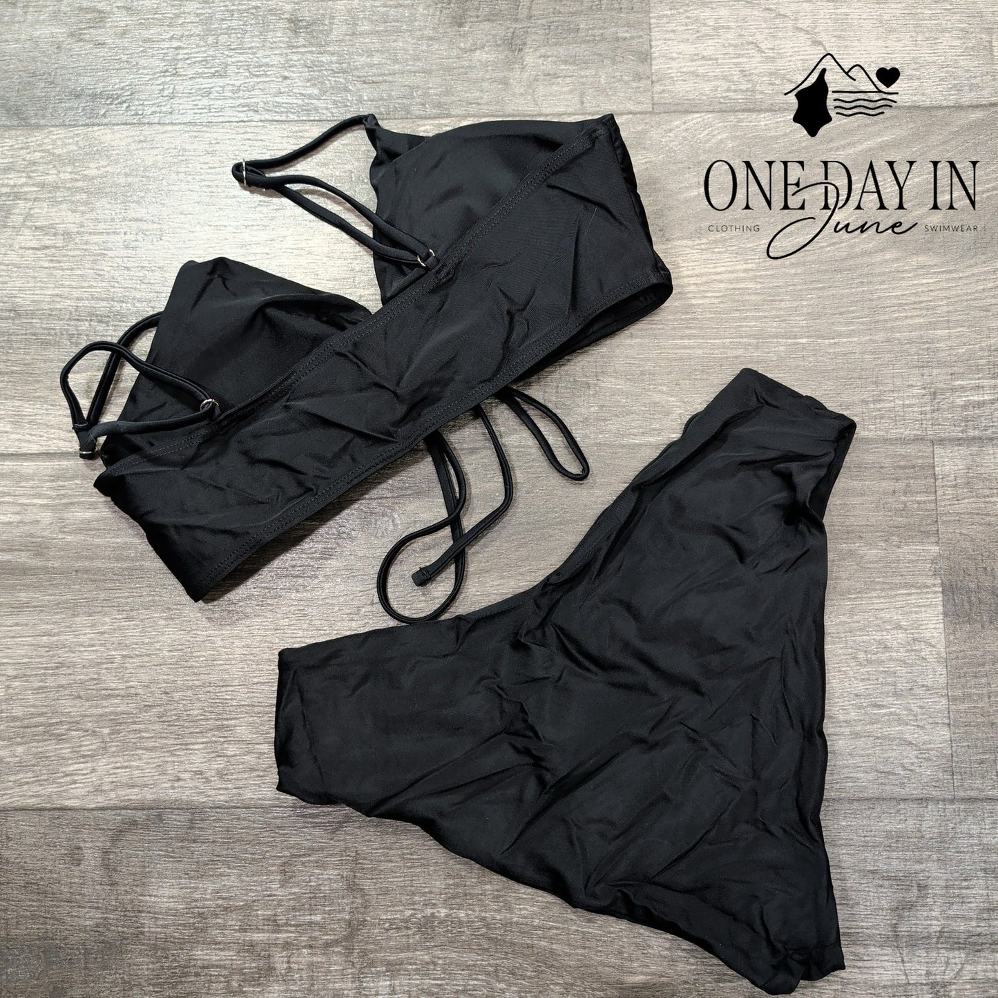 Aleumdr Keyhole Bikini Swimsuit Size L