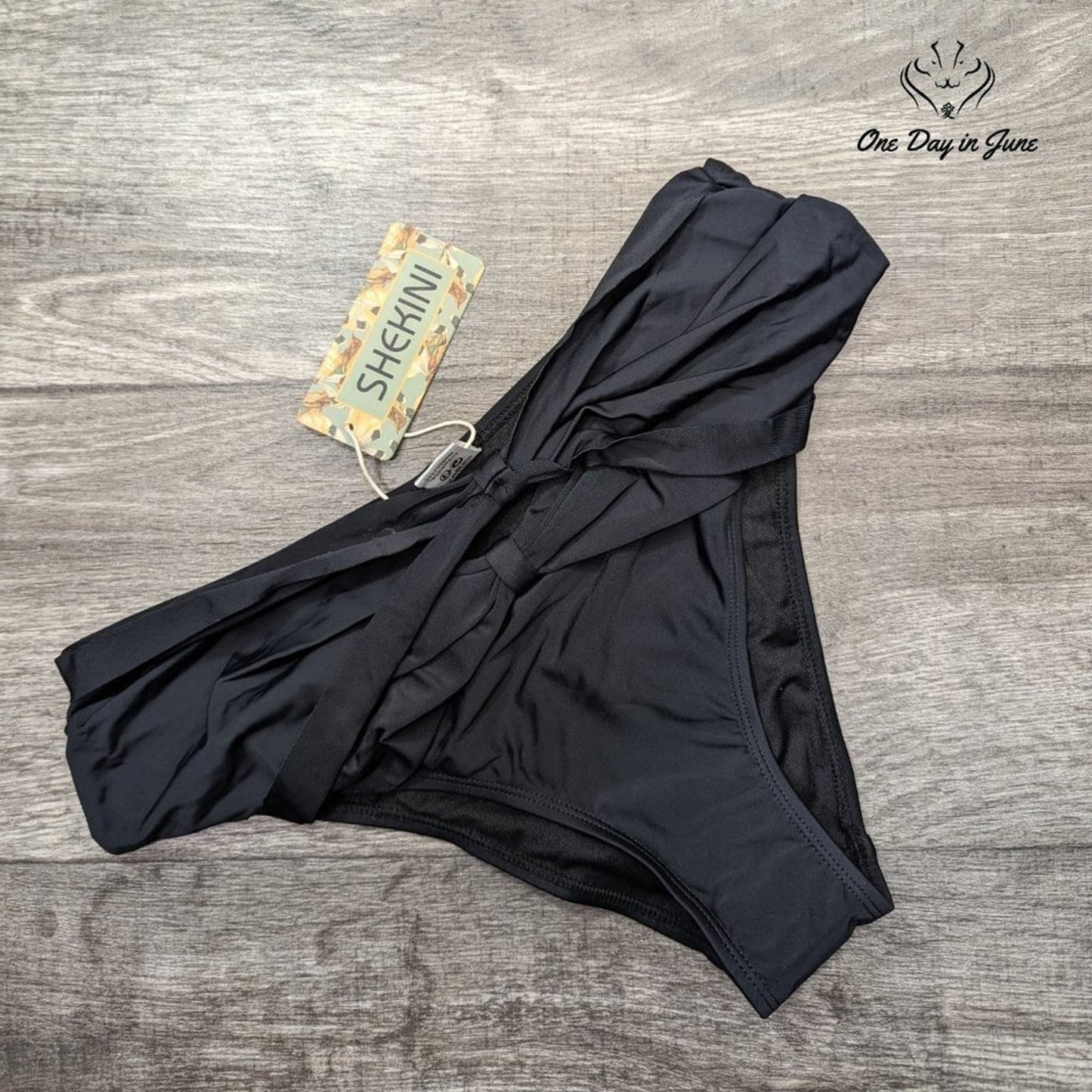 Shekini Bowfront Bikini Bottom Size L