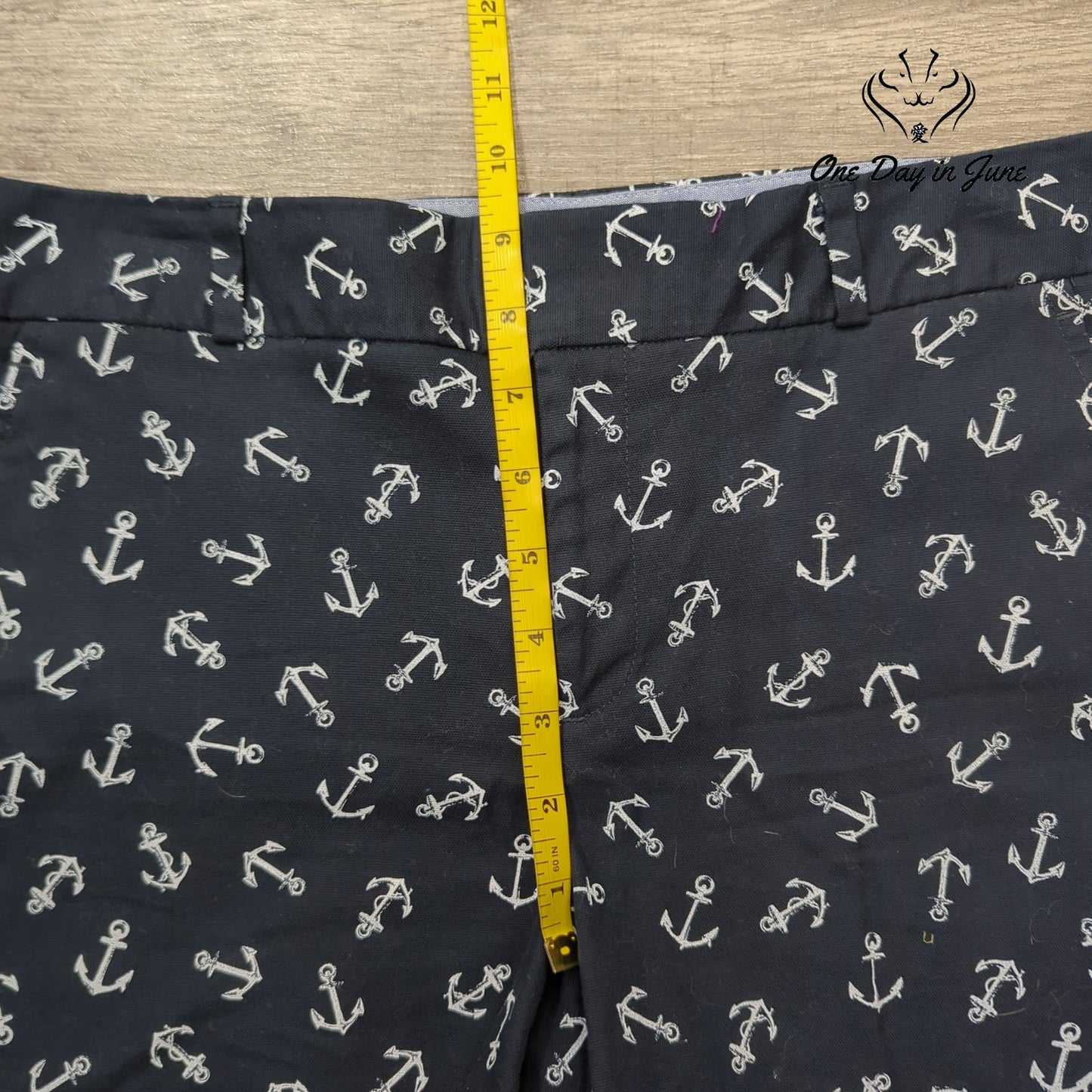 Banana Republic Flat Front Shorts Size 6