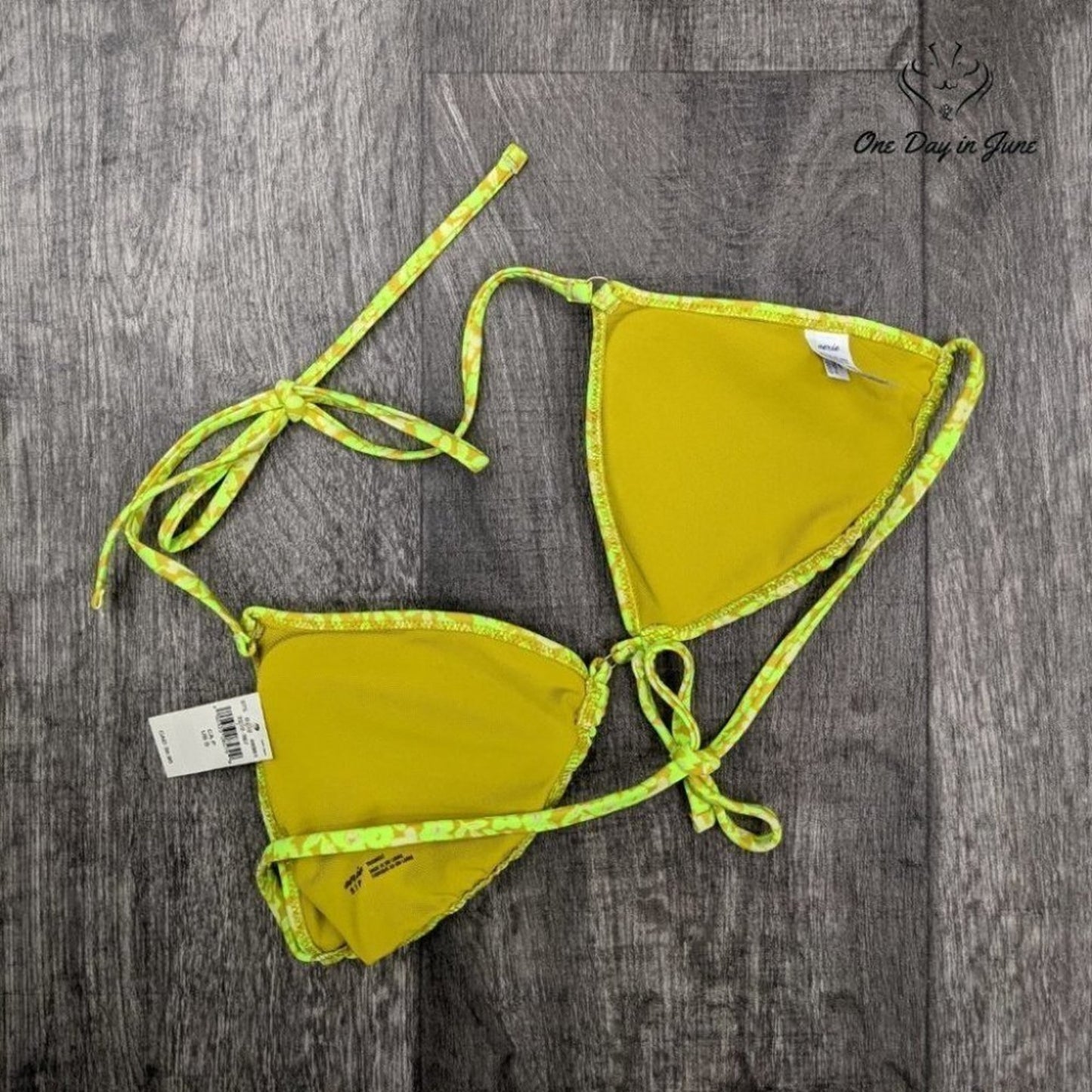 American Eagle Outfitters Aerie Triangle Bikini Top Size S