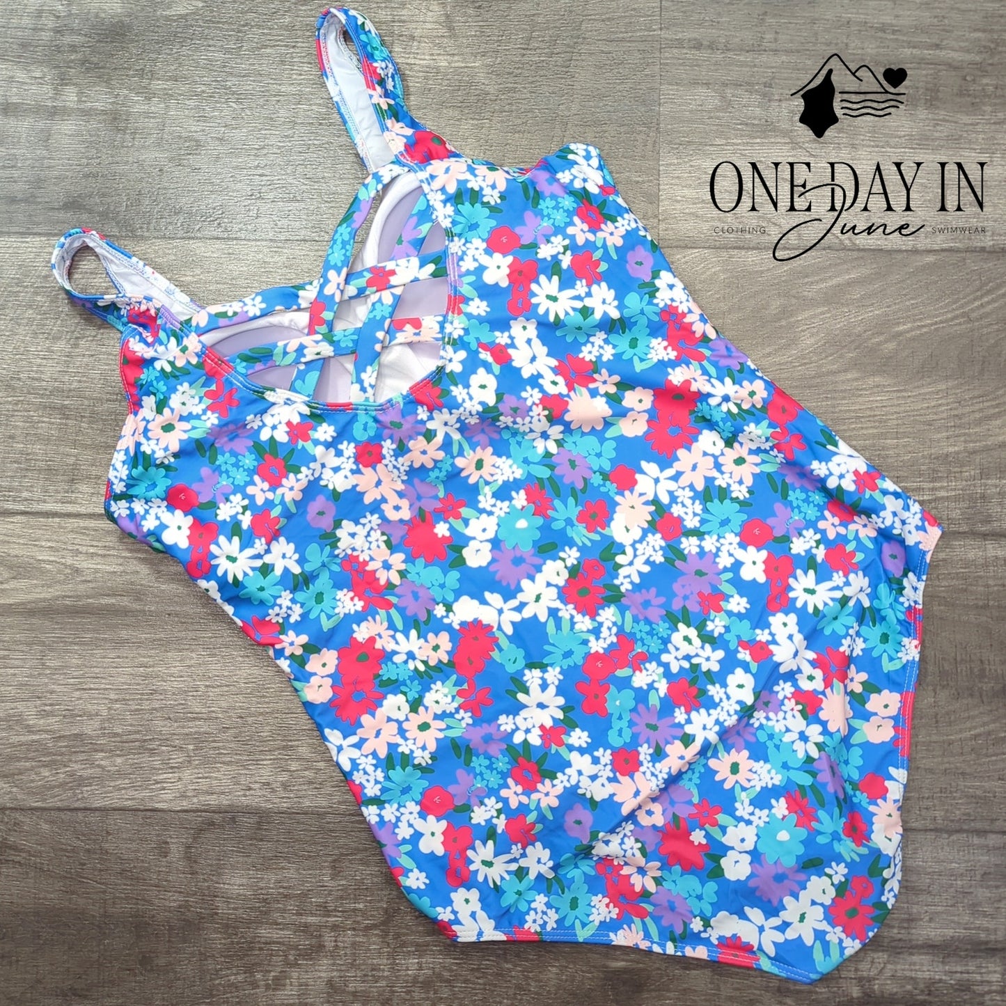 Adisputent Cage Back Floral One Piece Swimsuit Size XXL