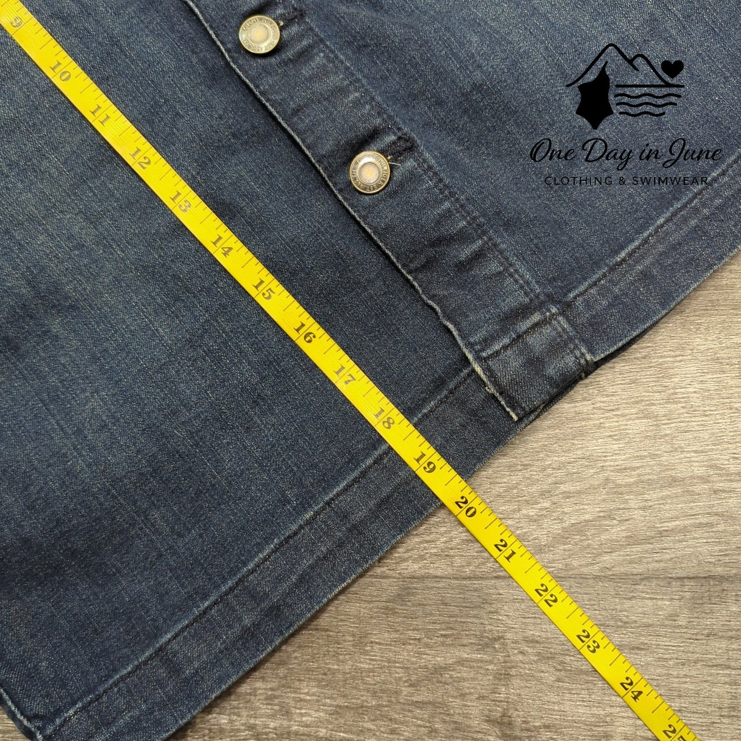 Tommy Hilfiger Button Front Denim Skirt Size 14