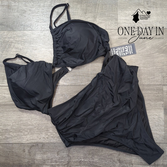 Blooming Jelly Cut Out One Piece Swimsuit Size XL