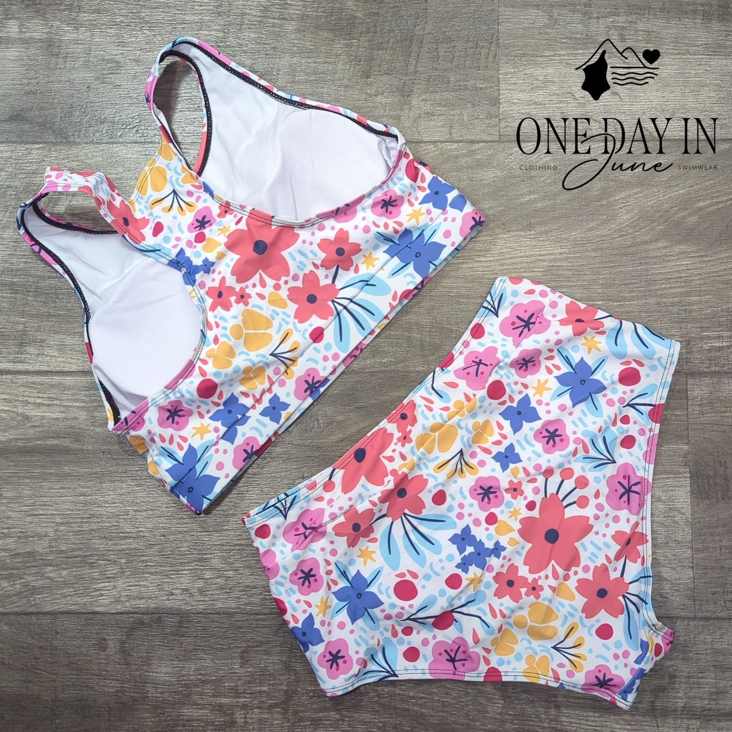 CharmLeaks Floral Crop Bikini Swimsuit Size M