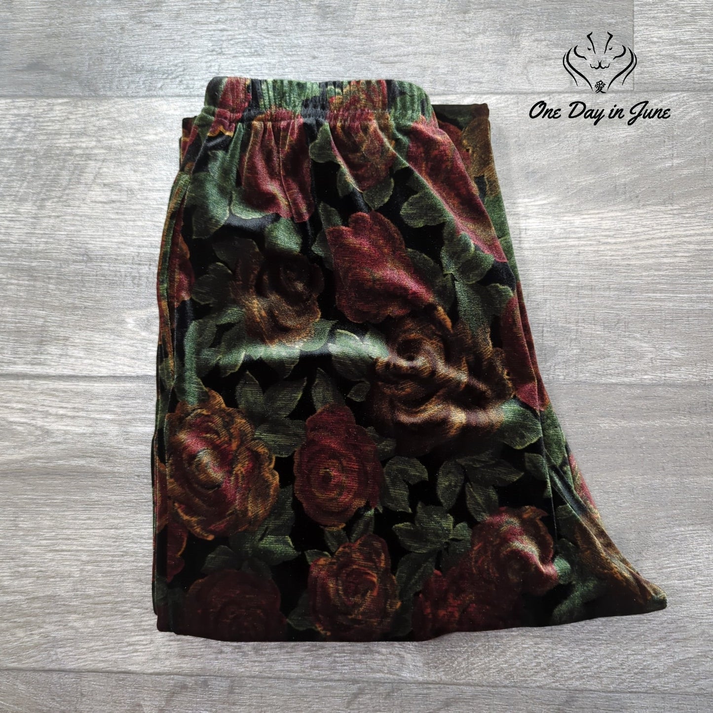 Jones New York Sport Pull On Floral Pants Size L